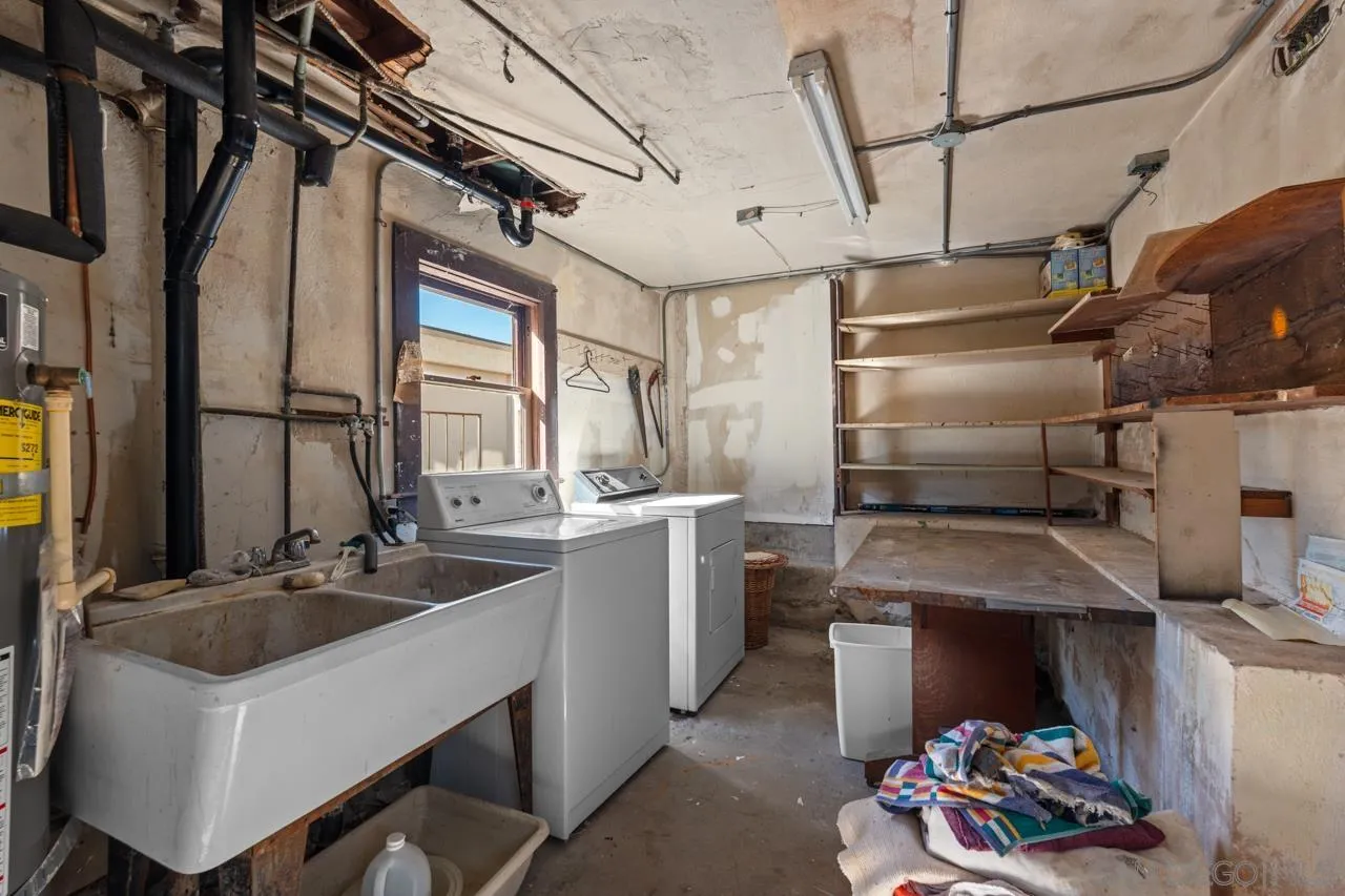https://cdn.realtyfeed.com/cdn/127/260006645/30bfd8a7afffc23683665f55866179e4.webp
