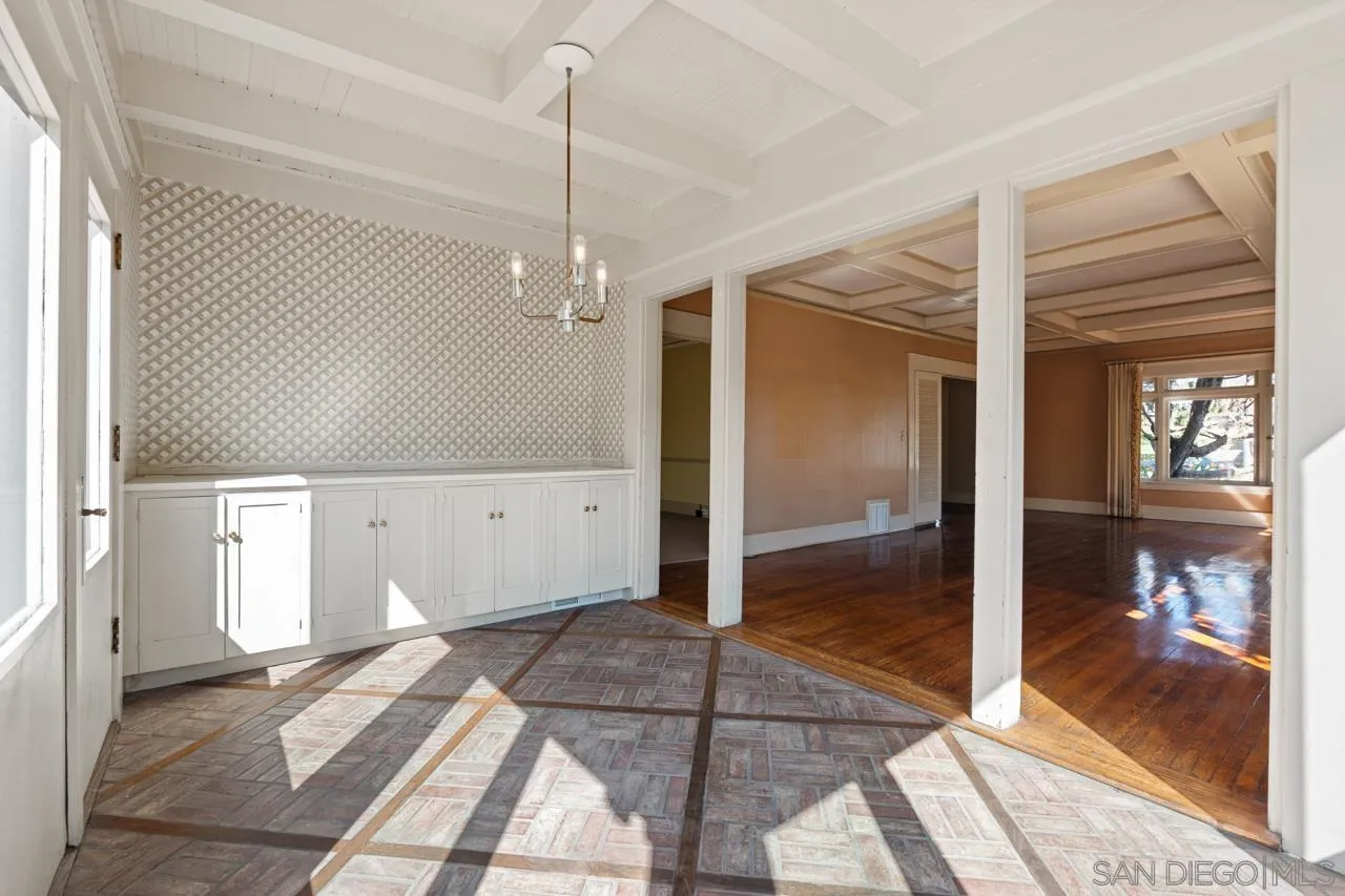 https://cdn.realtyfeed.com/cdn/127/260006645/3c796164c6deb197c2a2e158d446d43b.webp