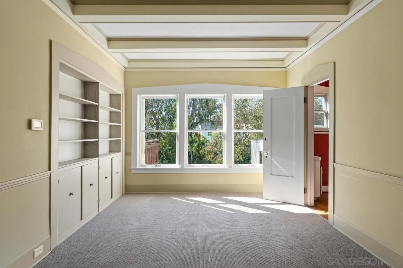 https://cdn.realtyfeed.com/cdn/127/260006645/67698ae9ab7a24d3839587005bfb1579.webp
