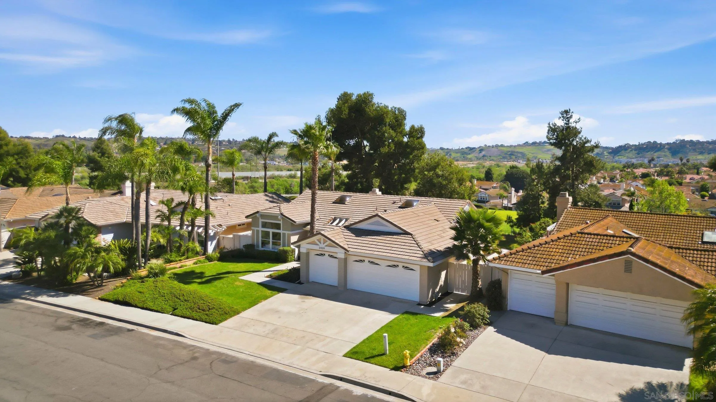 https://cdn.realtyfeed.com/cdn/127/260006652/a021f86498605372e0eb0d5e42698614.webp