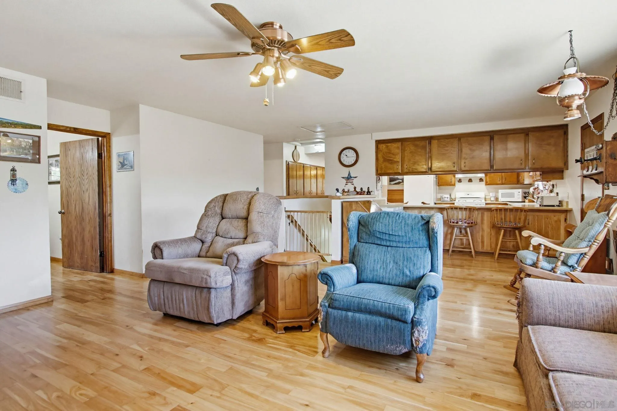 https://cdn.realtyfeed.com/cdn/127/260006654/82452a78382292c0f7b7f56e61da6b29.webp