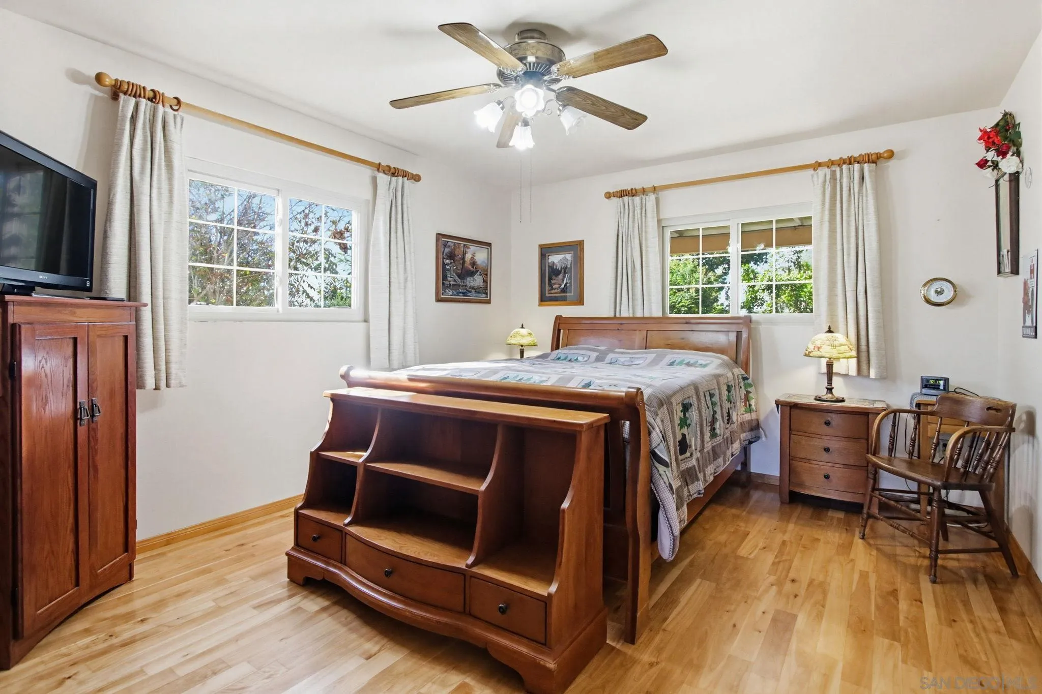 https://cdn.realtyfeed.com/cdn/127/260006654/b94957276557b1a09ff52d1dfc429873.webp