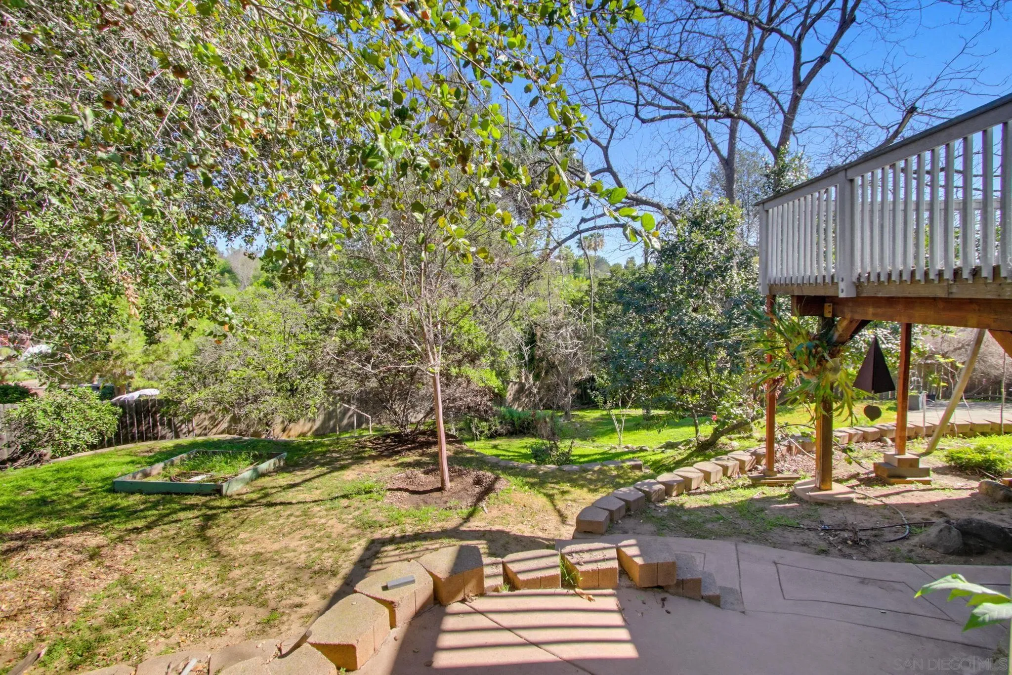 https://cdn.realtyfeed.com/cdn/127/260006654/d99d10c4dc7e6ac125bc01e8933c5787.webp