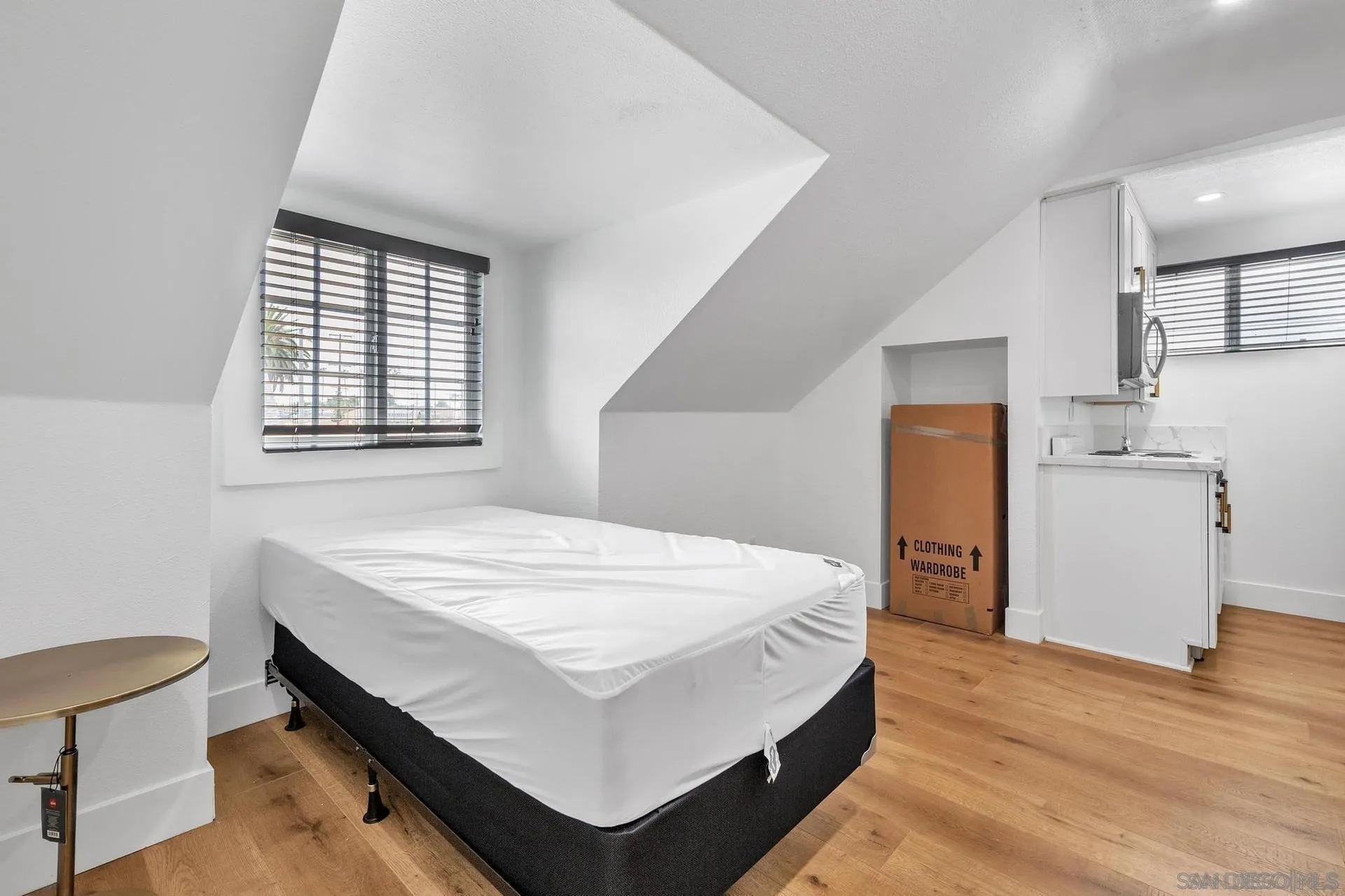 https://cdn.realtyfeed.com/cdn/127/260006661/1f6d46f017d8c1838932550589910c4d.webp
