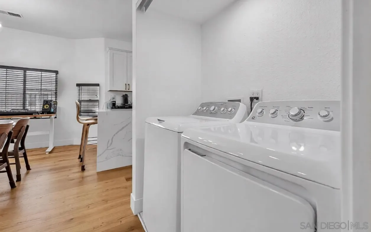 https://cdn.realtyfeed.com/cdn/127/260006661/40547ac7a964716bf185e00560658c41.webp