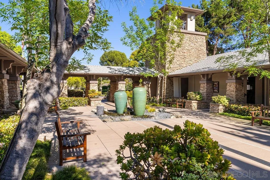 https://cdn.realtyfeed.com/cdn/127/260006668/d6b6719b950768c45463aeb62ead9645.webp