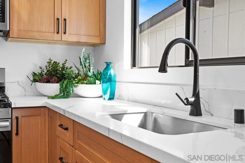 https://cdn.realtyfeed.com/cdn/127/260006669/0e372e70e2335acb1ed1ac83106b25e2.webp