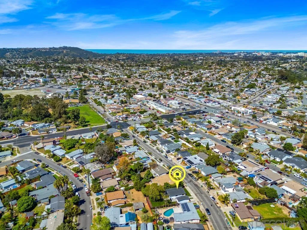 https://cdn.realtyfeed.com/cdn/127/260006669/195479f84f90925278704e662adb188d.webp