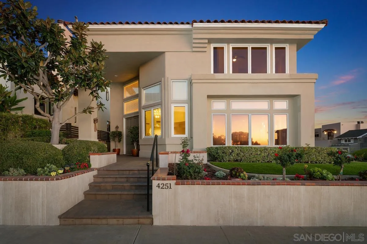 https://cdn.realtyfeed.com/cdn/127/260006675/6236fa615030d49469b8000271f06b9d.webp
