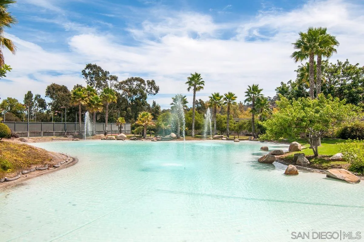 Photo #32: 260006677 Listing: Photo #32