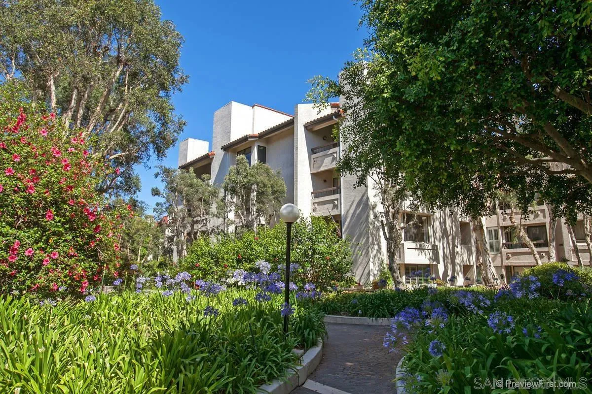 Photo #39: 260006677 Listing: Photo #39