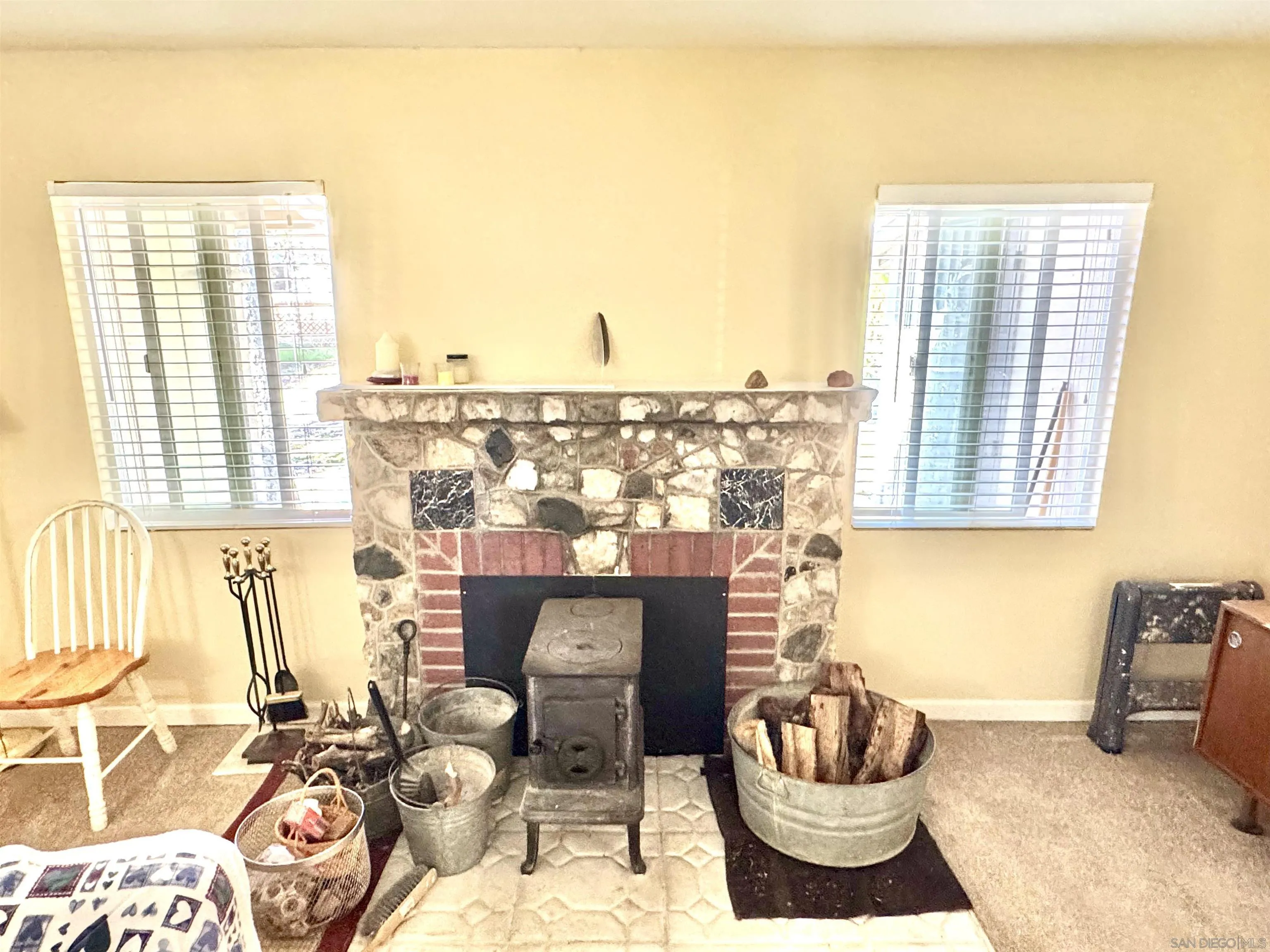 https://cdn.realtyfeed.com/cdn/127/260006681/3543bc3ecd31f46a3501c67fb319f8a5.webp