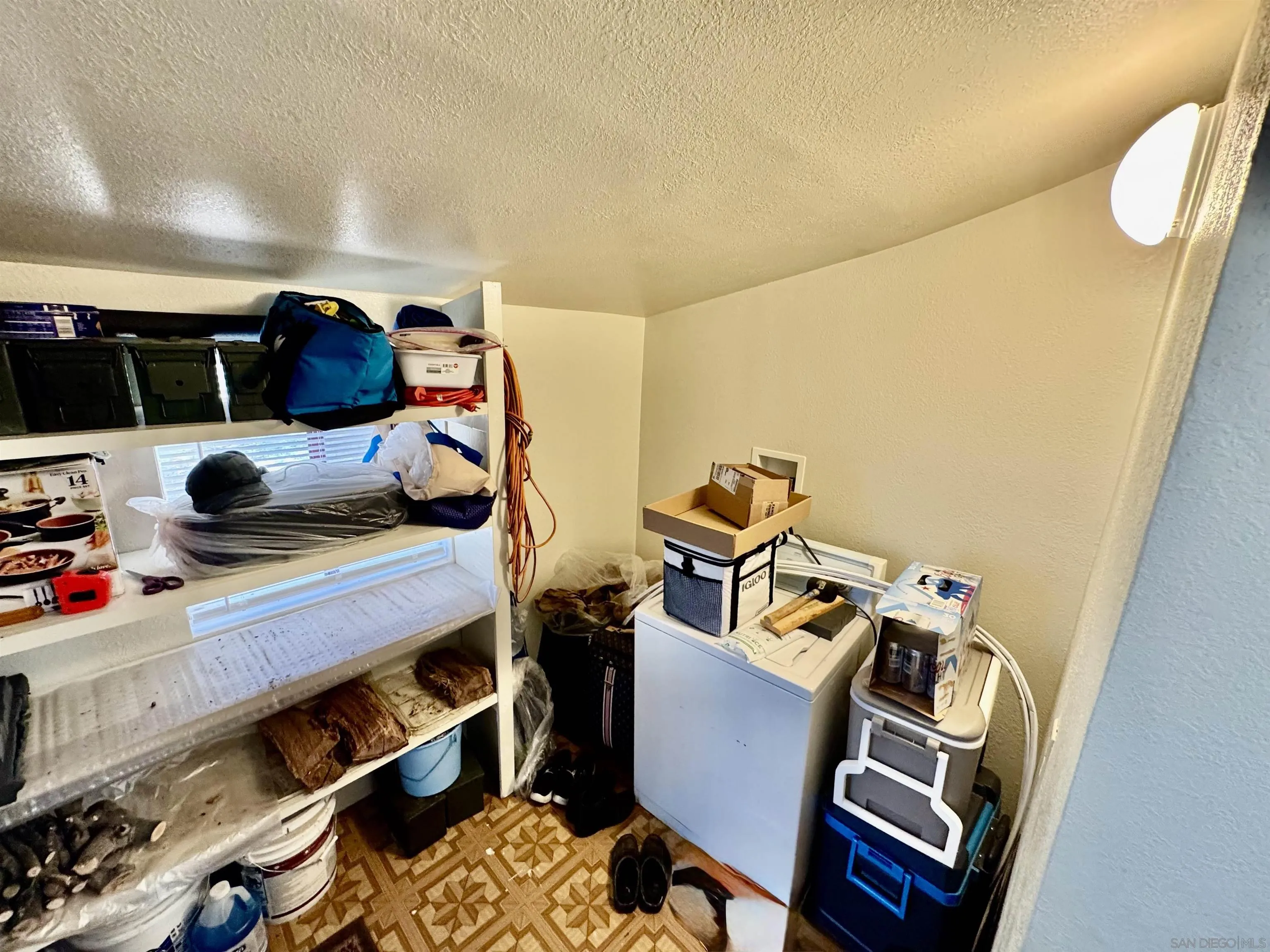 https://cdn.realtyfeed.com/cdn/127/260006681/6eefb7d26ecbf820e1f527adf5e54156.webp