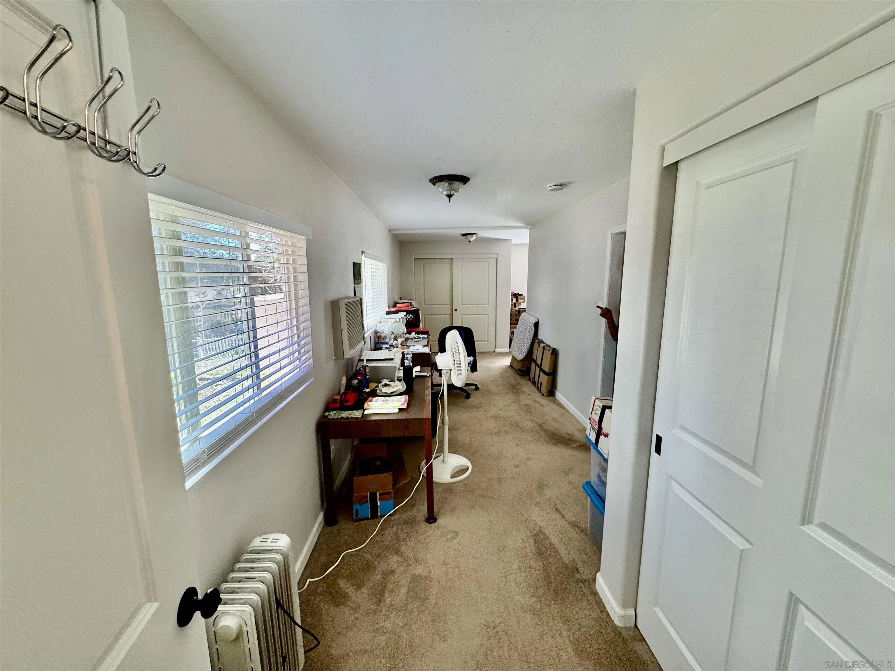 https://cdn.realtyfeed.com/cdn/127/260006681/e4acf7615237e14550e5d7721e0f5664.webp