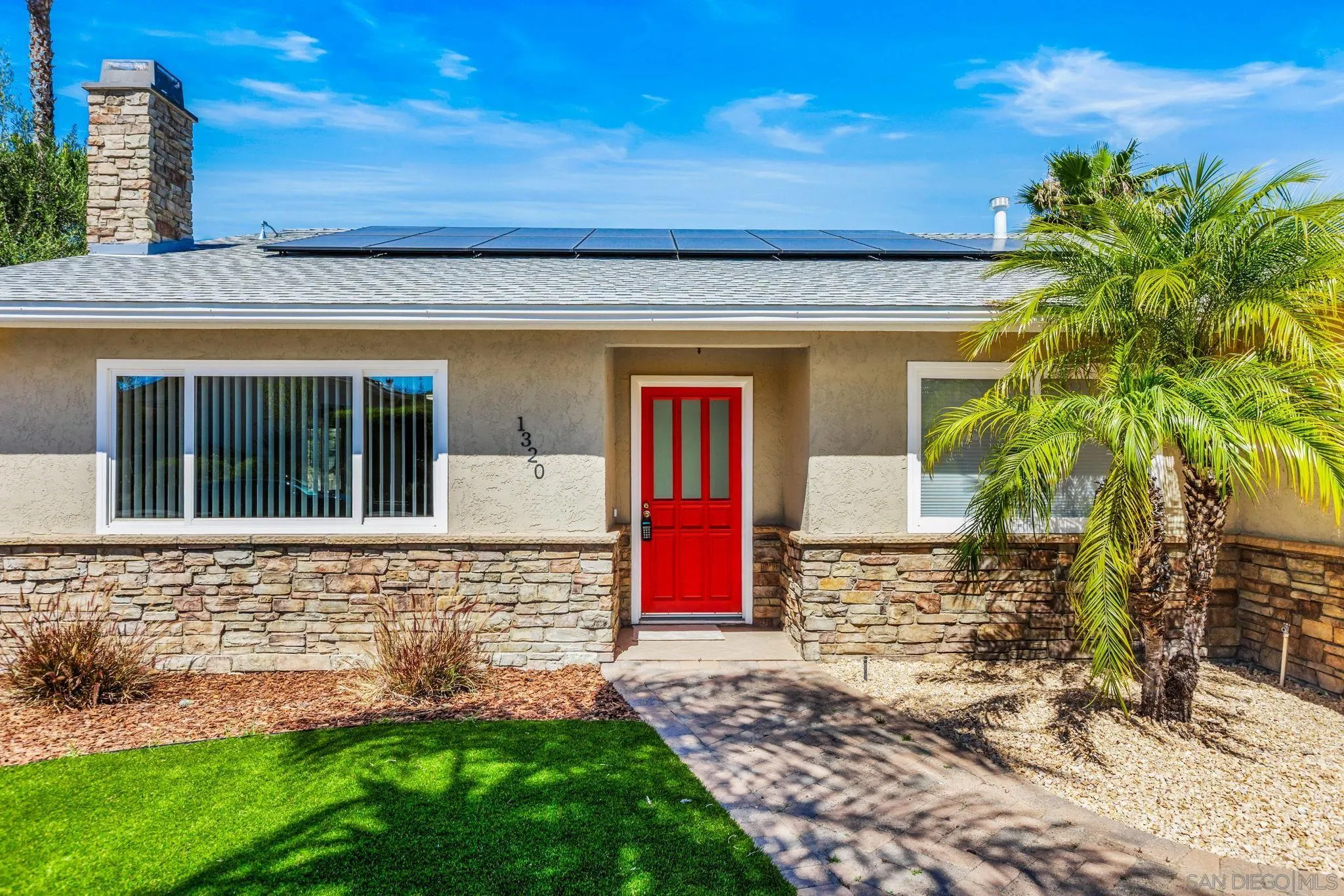 https://cdn.realtyfeed.com/cdn/127/260006682/46cf09e22502d15912430f58f08b326c.webp