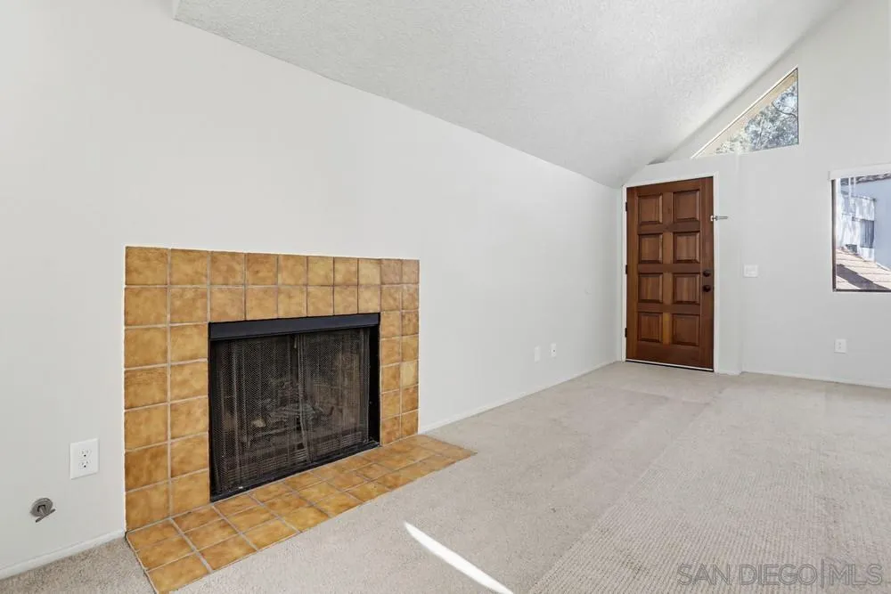 https://cdn.realtyfeed.com/cdn/127/260006686/283082f96b6f2b66fed2e049a88d2abf.webp