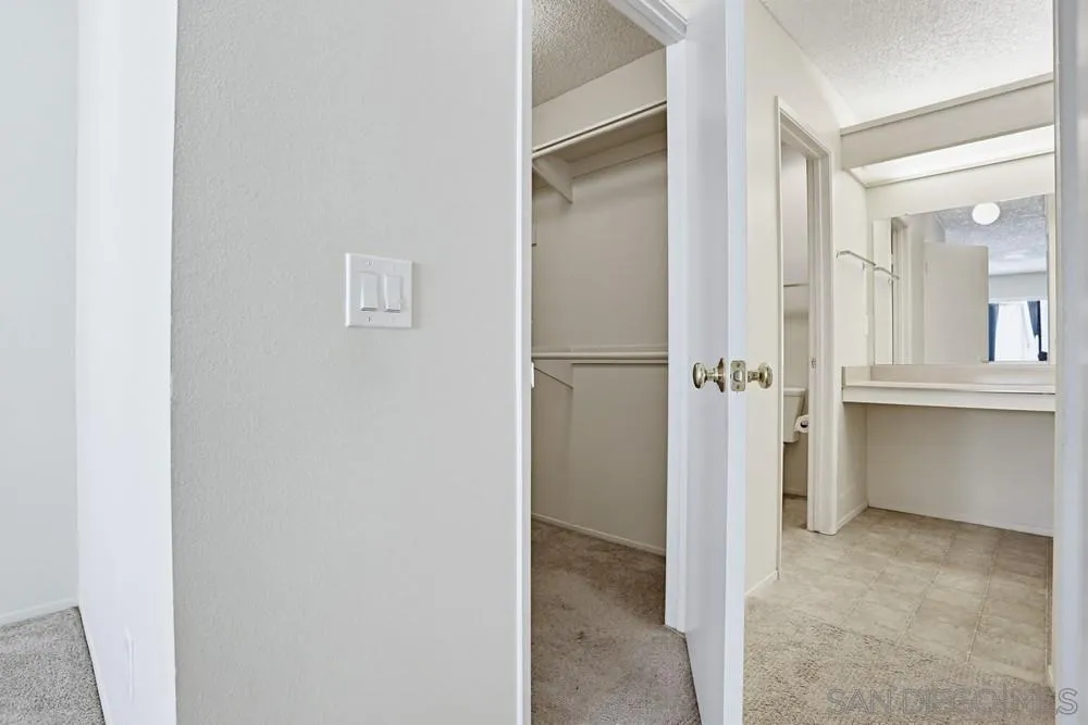 https://cdn.realtyfeed.com/cdn/127/260006686/a513006671ffdf400f7b846fdd83f5b4.webp