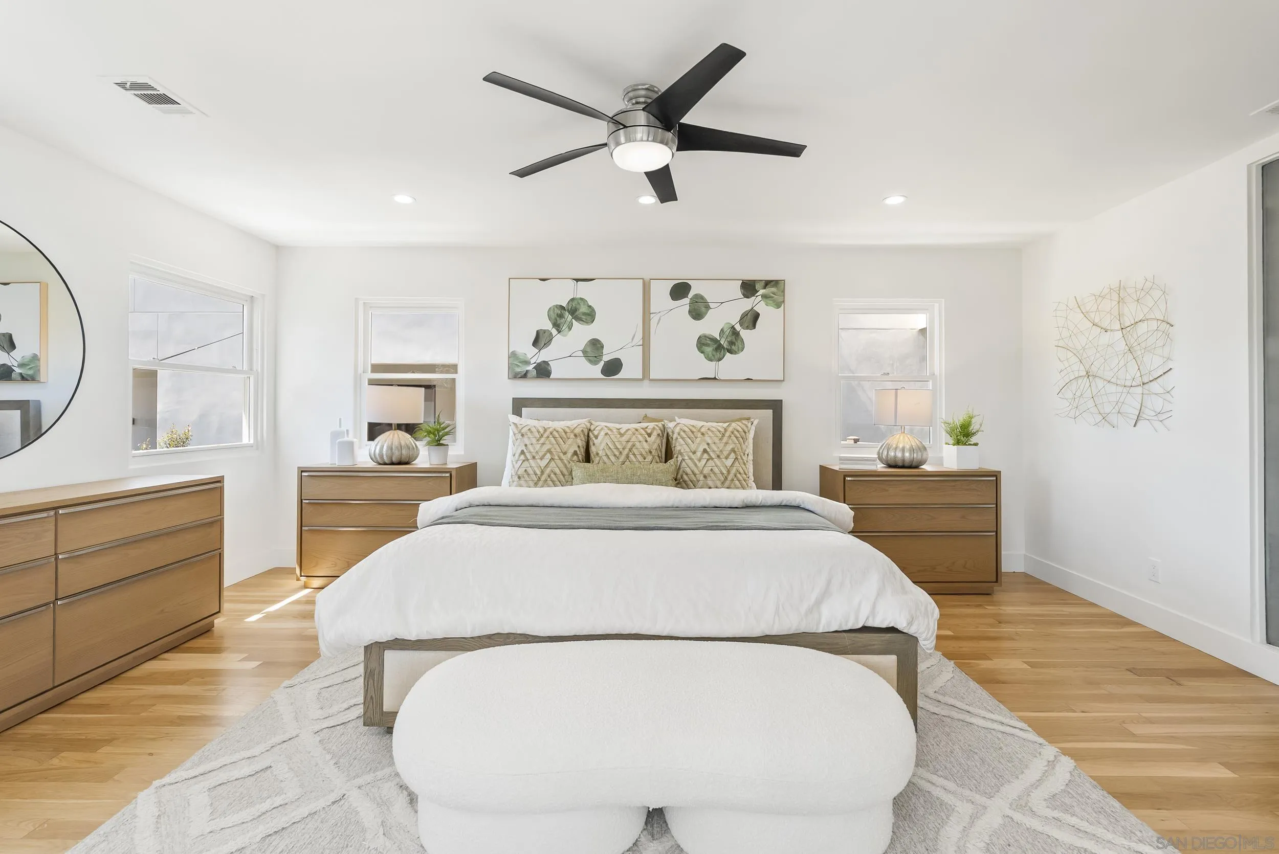 https://cdn.realtyfeed.com/cdn/127/260006689/f410fe23a9d841956b379fab047a0842.webp