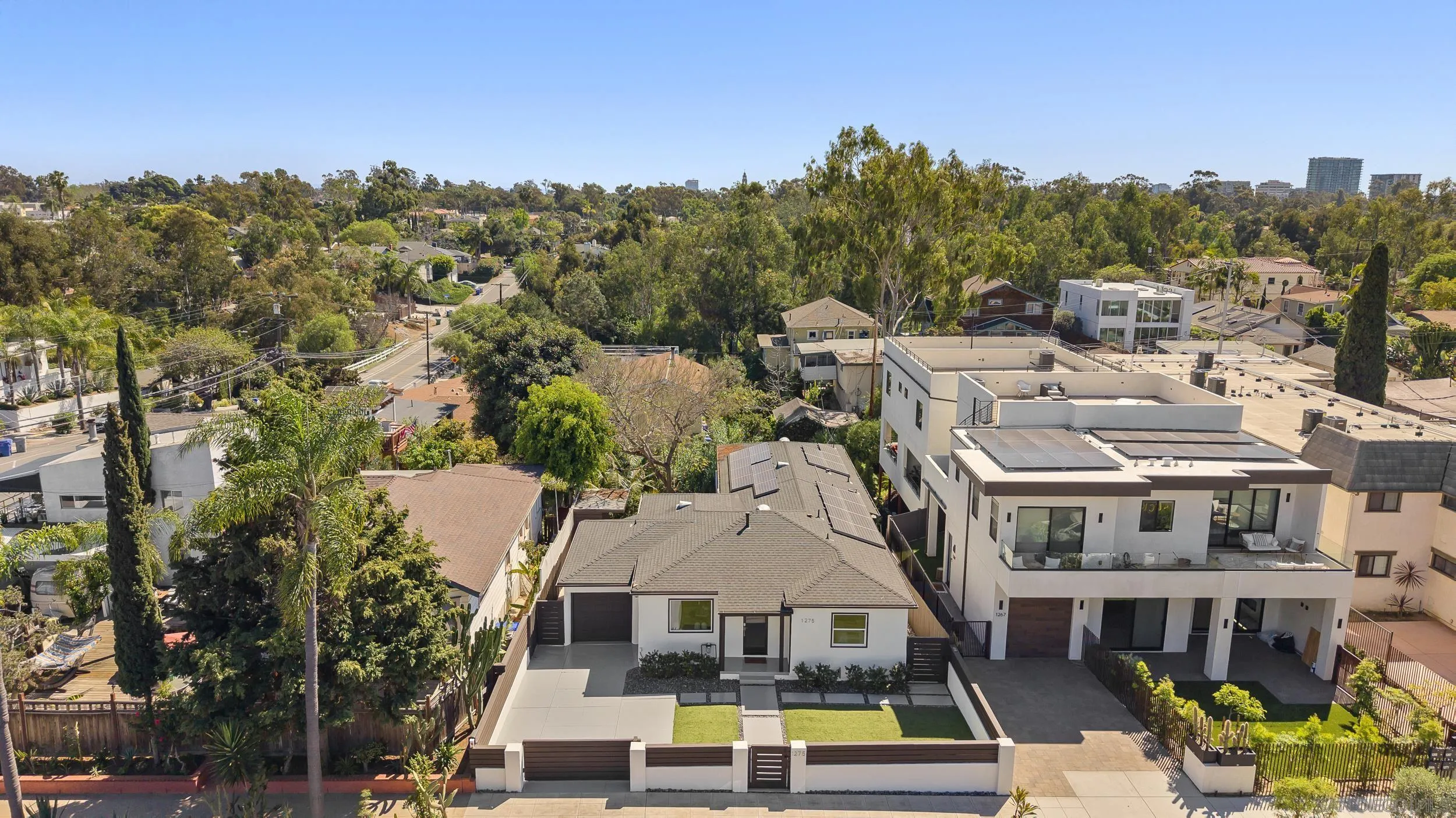 https://cdn.realtyfeed.com/cdn/127/260006689/fefcb58e97c3a7c4830704ffb127965a.webp