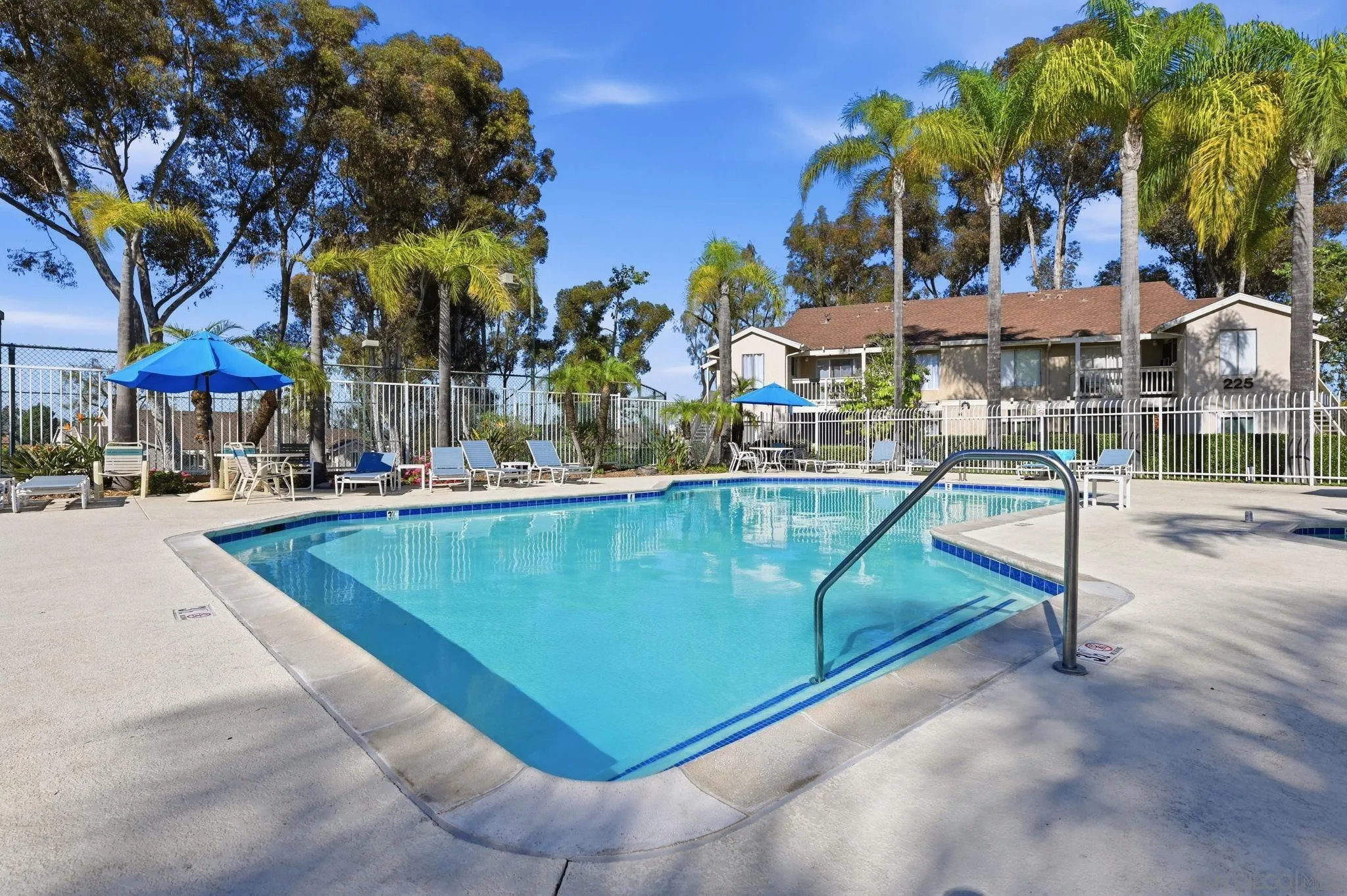 https://cdn.realtyfeed.com/cdn/127/260006692/05f74b35348758a0d88145fa46b04056.webp
