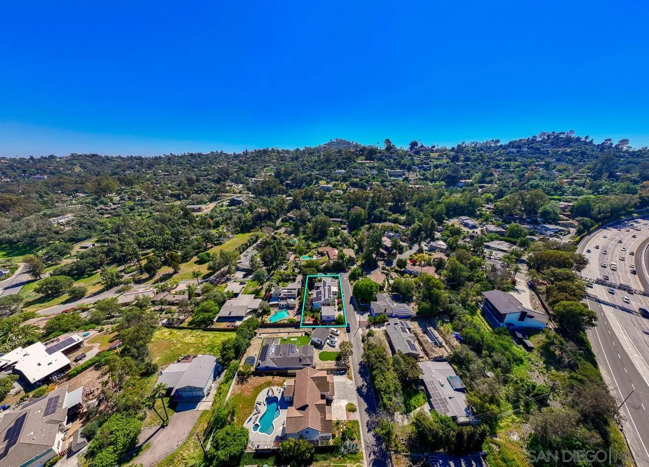 https://cdn.realtyfeed.com/cdn/127/260006697/4967be08179aec02893f9233d24a7262.webp