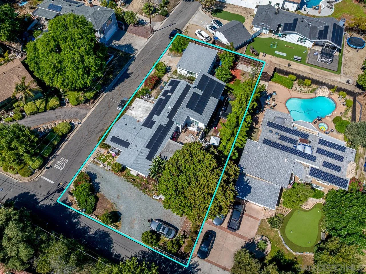 https://cdn.realtyfeed.com/cdn/127/260006697/6dae8c8069439c99267a46d0c21d3010.webp