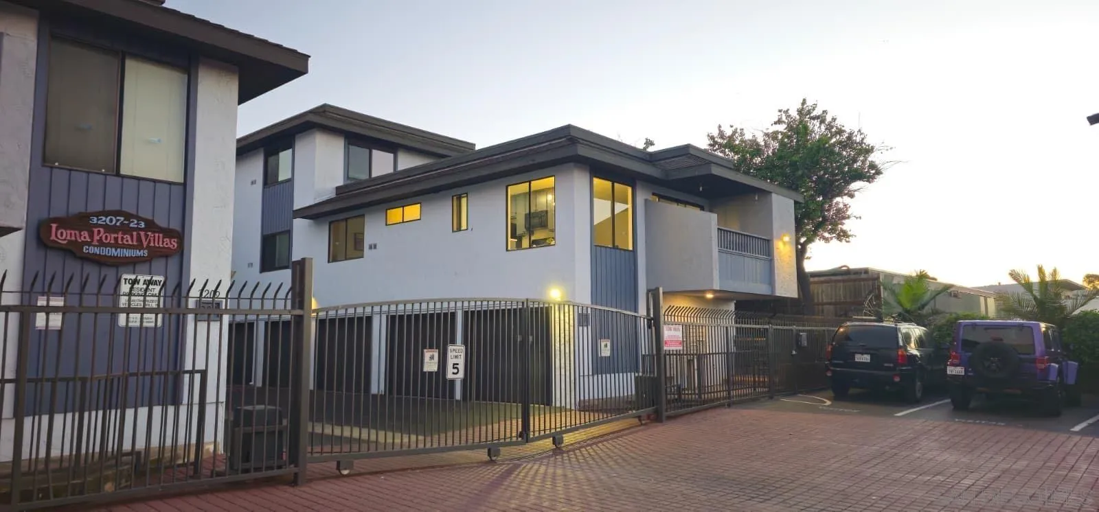 Photo #1: 260006701 Listing: Photo #1