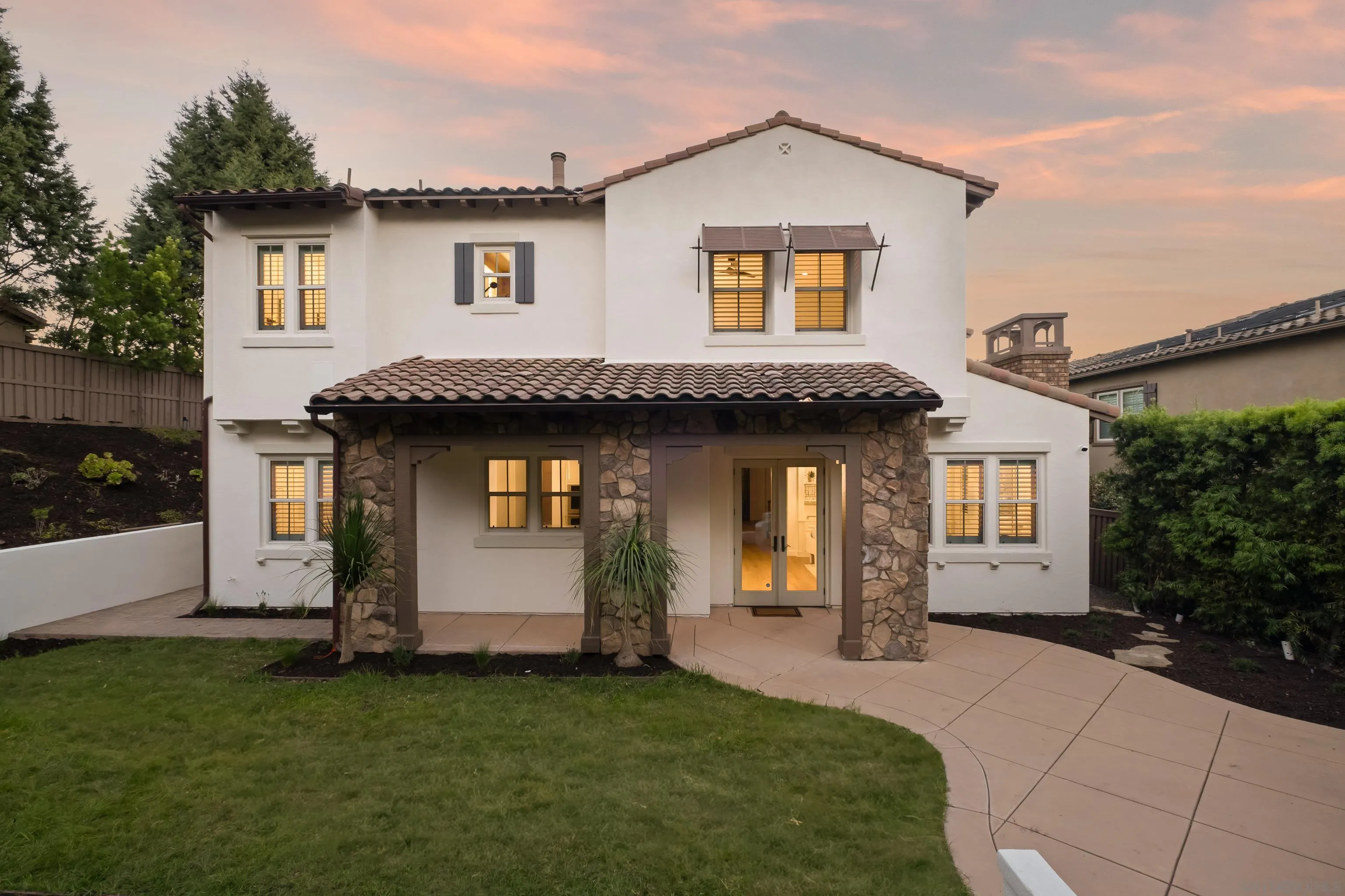 https://cdn.realtyfeed.com/cdn/127/260006706/637ed241f760ede9fe3461cbe99638e6.webp