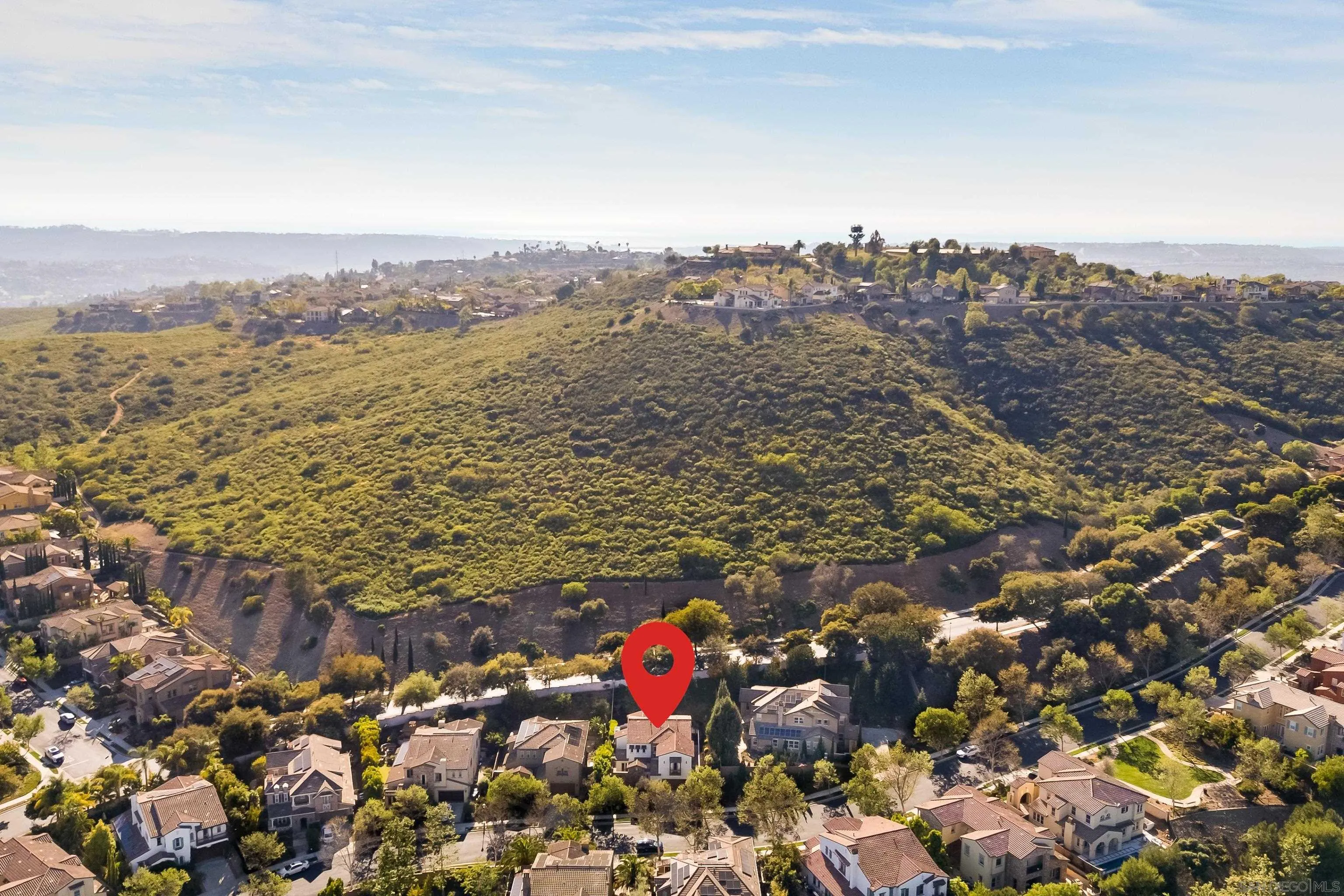 https://cdn.realtyfeed.com/cdn/127/260006706/6a384bbd76634c50c7c955c0c1bc0b46.webp