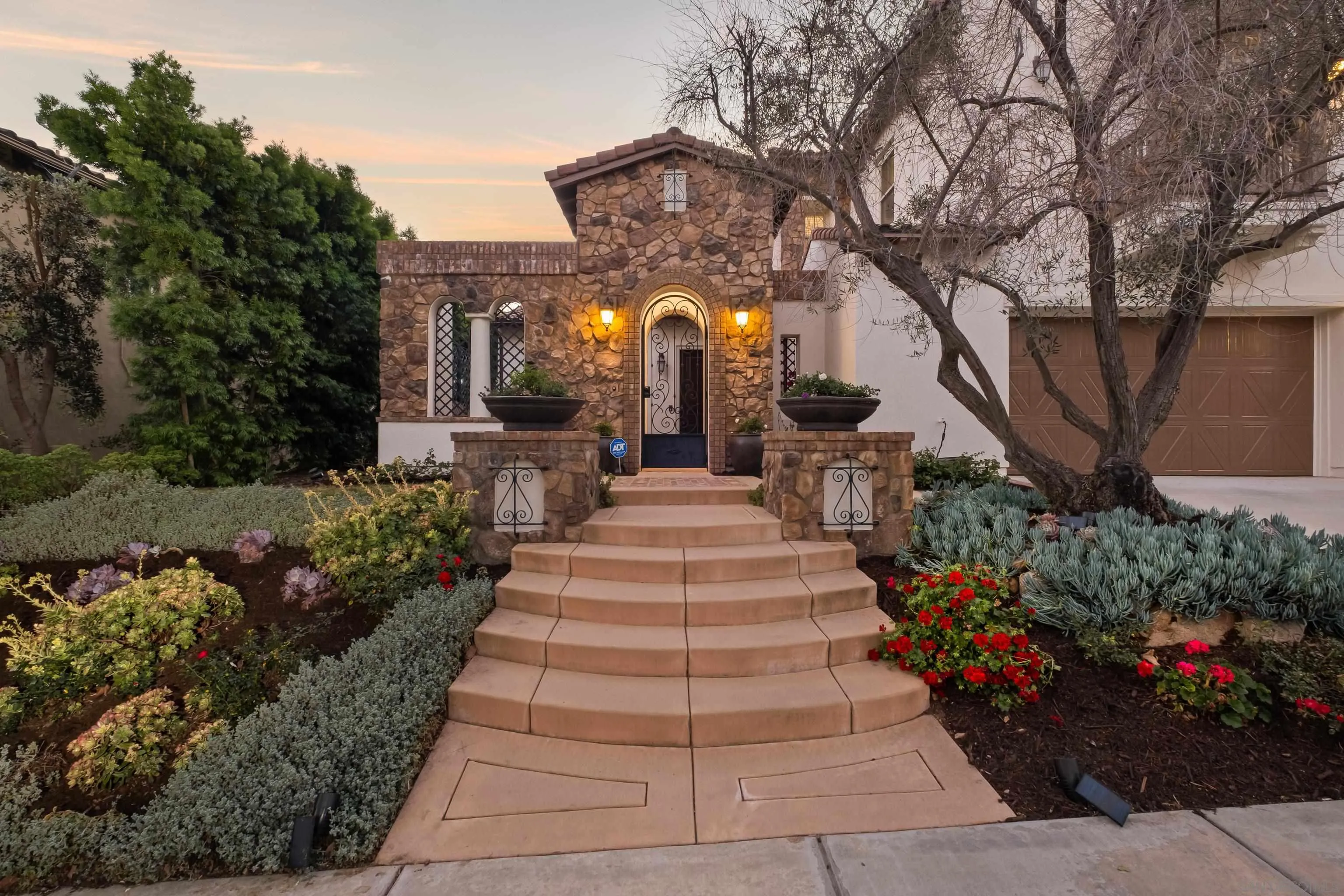 2883 Camino Serbal, Carlsbad, CA, 92009