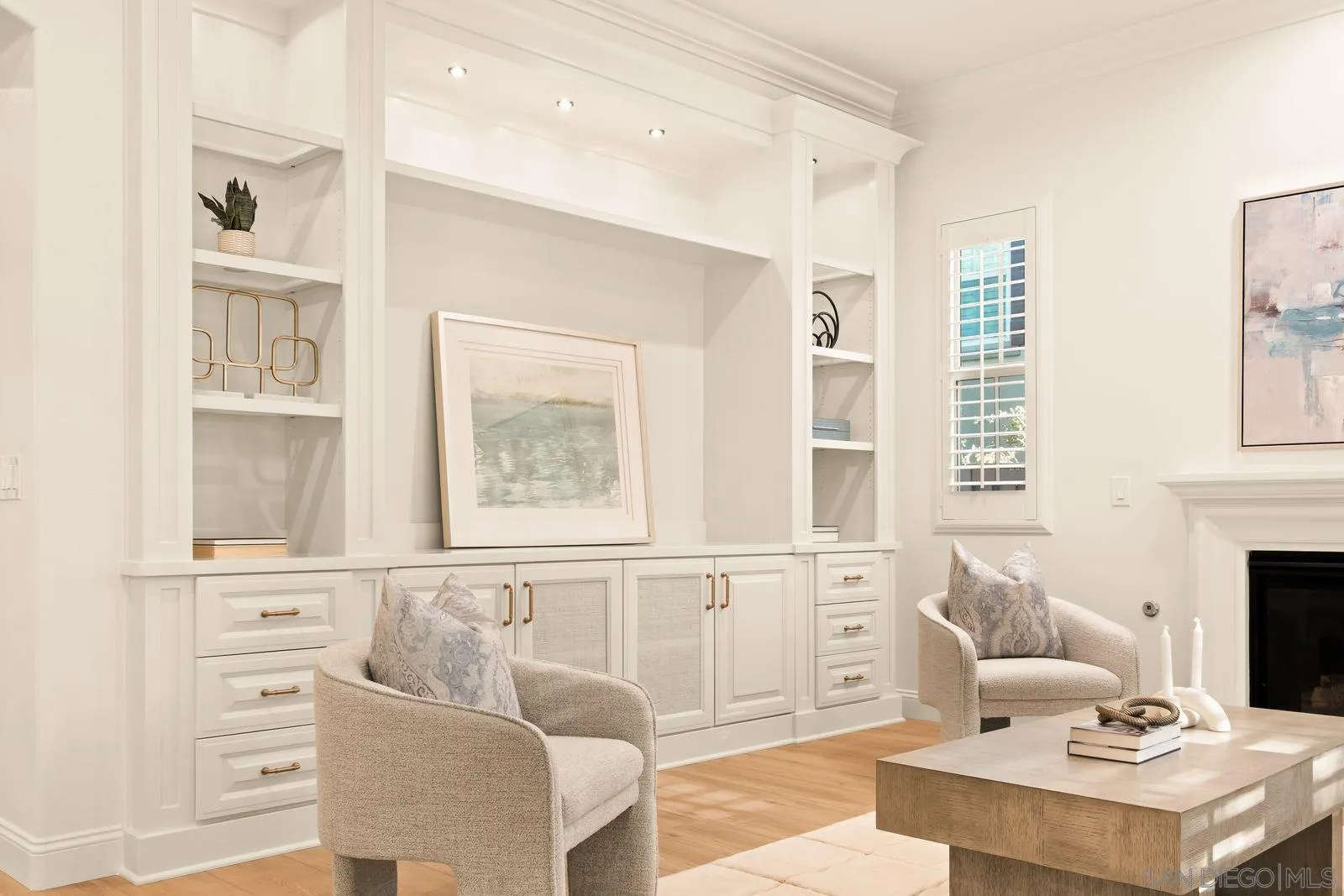 https://cdn.realtyfeed.com/cdn/127/260006706/87442e2b7c57fb1aa5896128b80dd0e0.webp
