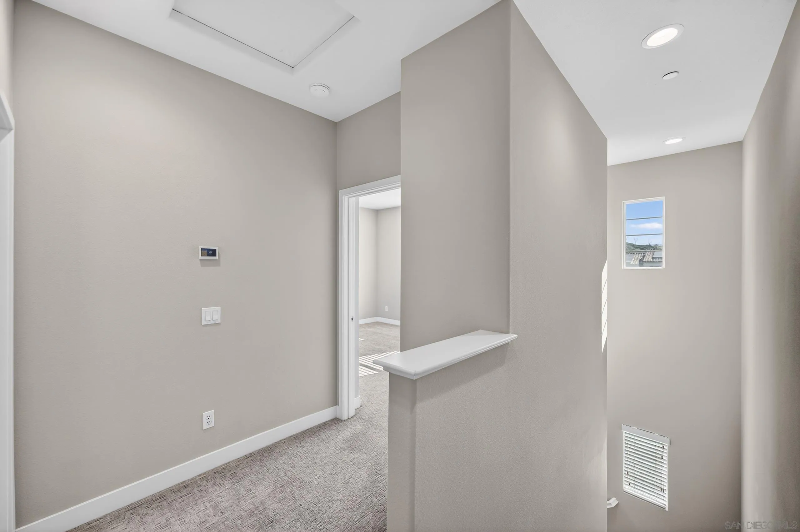 https://cdn.realtyfeed.com/cdn/127/260006713/1b556b5af9642c6bad72b18a3ac2b8fe.webp