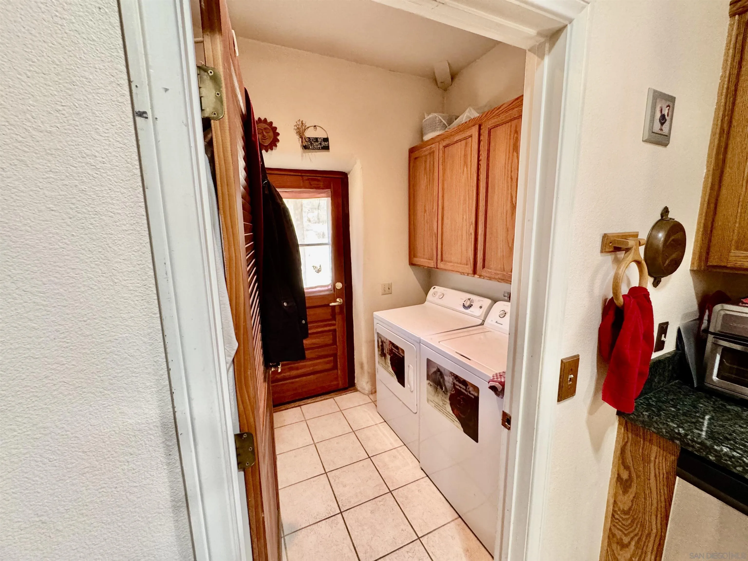 https://cdn.realtyfeed.com/cdn/127/260006714/2936387deab0945031e0f65eb94b1e07.webp