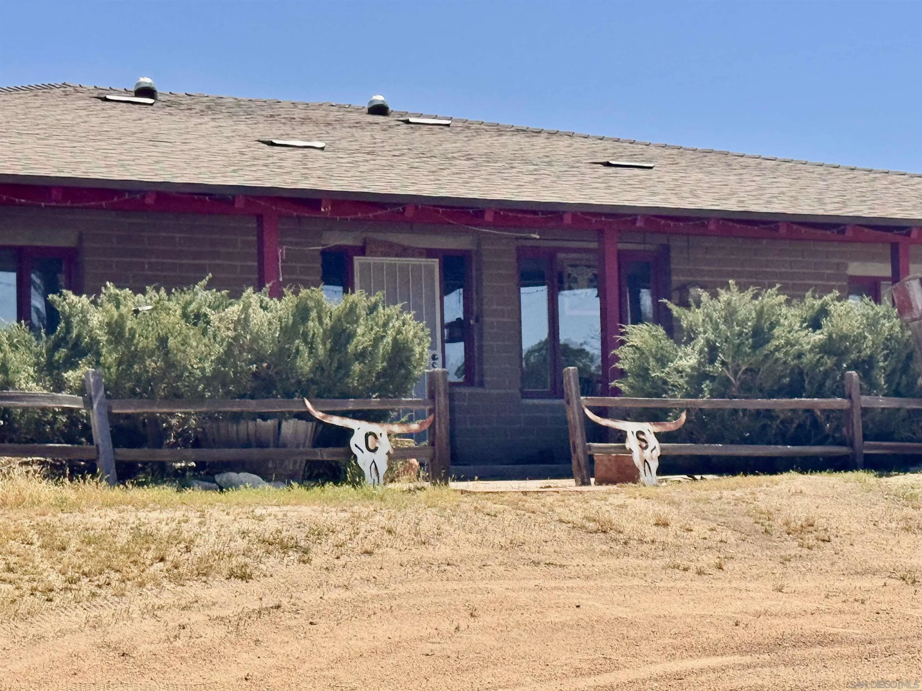 https://cdn.realtyfeed.com/cdn/127/260006714/8b251a75acb23b9e75db2169eca4674f.webp