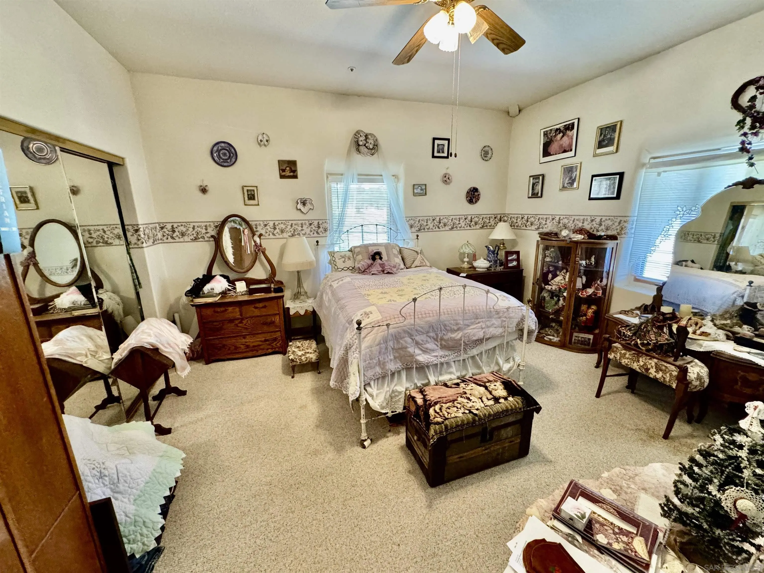 https://cdn.realtyfeed.com/cdn/127/260006714/96aabc3e4a94921ee96bf8edfc911775.webp