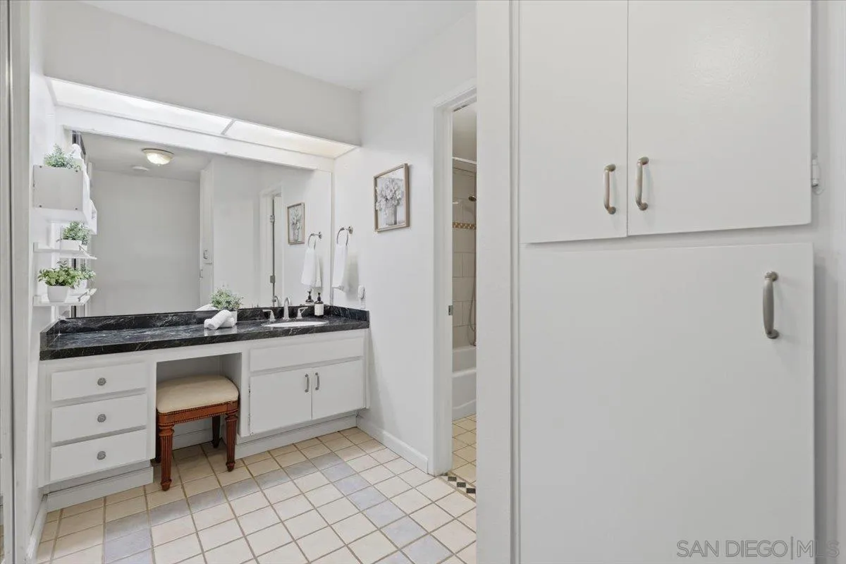 Photo #19: 260006715 Listing: Photo #19