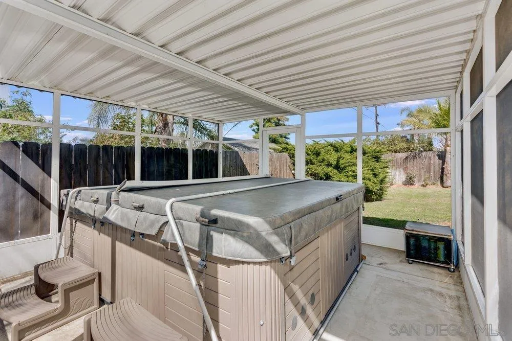 https://cdn.realtyfeed.com/cdn/127/260006716/dfa145a248e7435e7bb7ee6e3c422ac0.webp