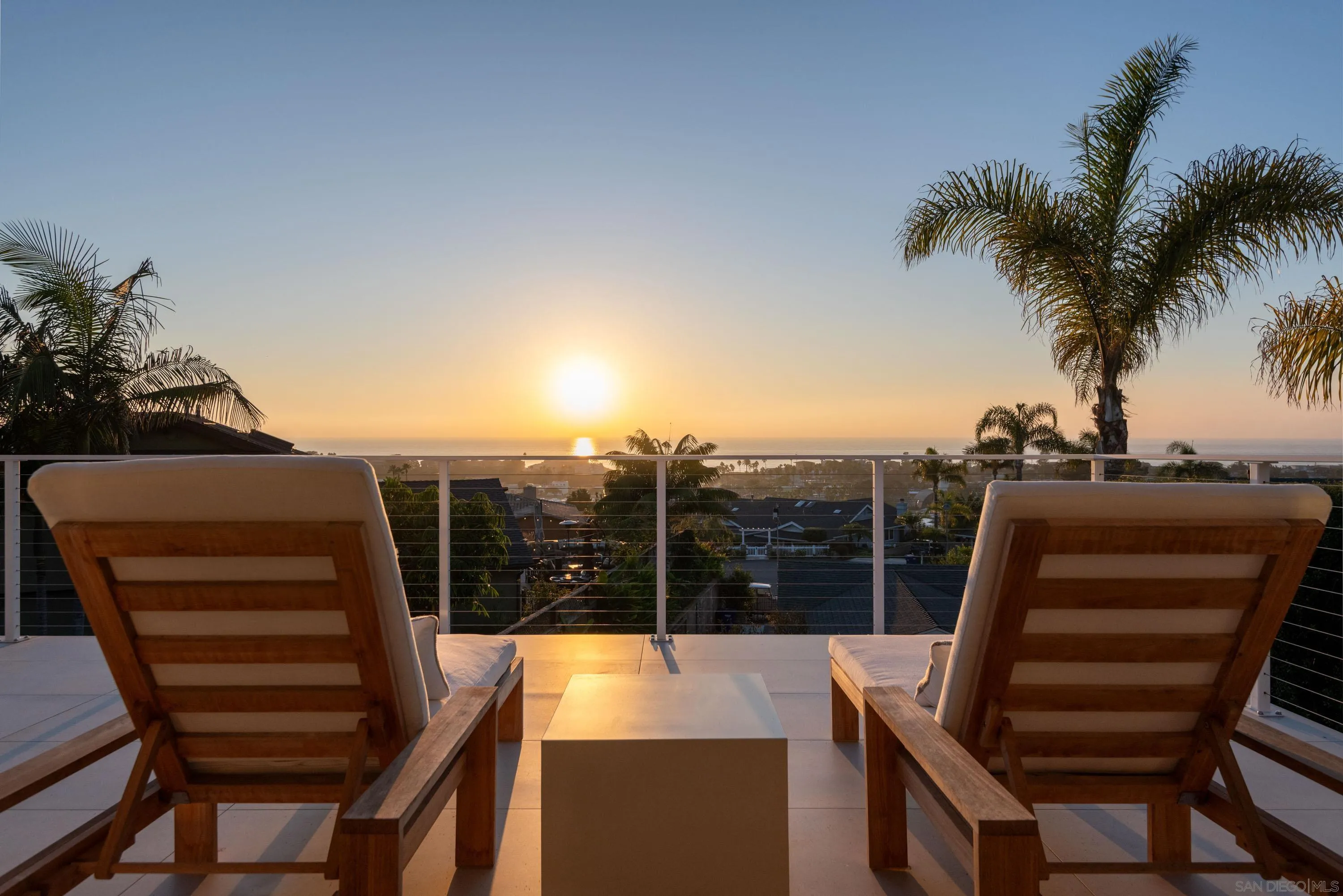 181 Nardo, Solana Beach, CA, 92075