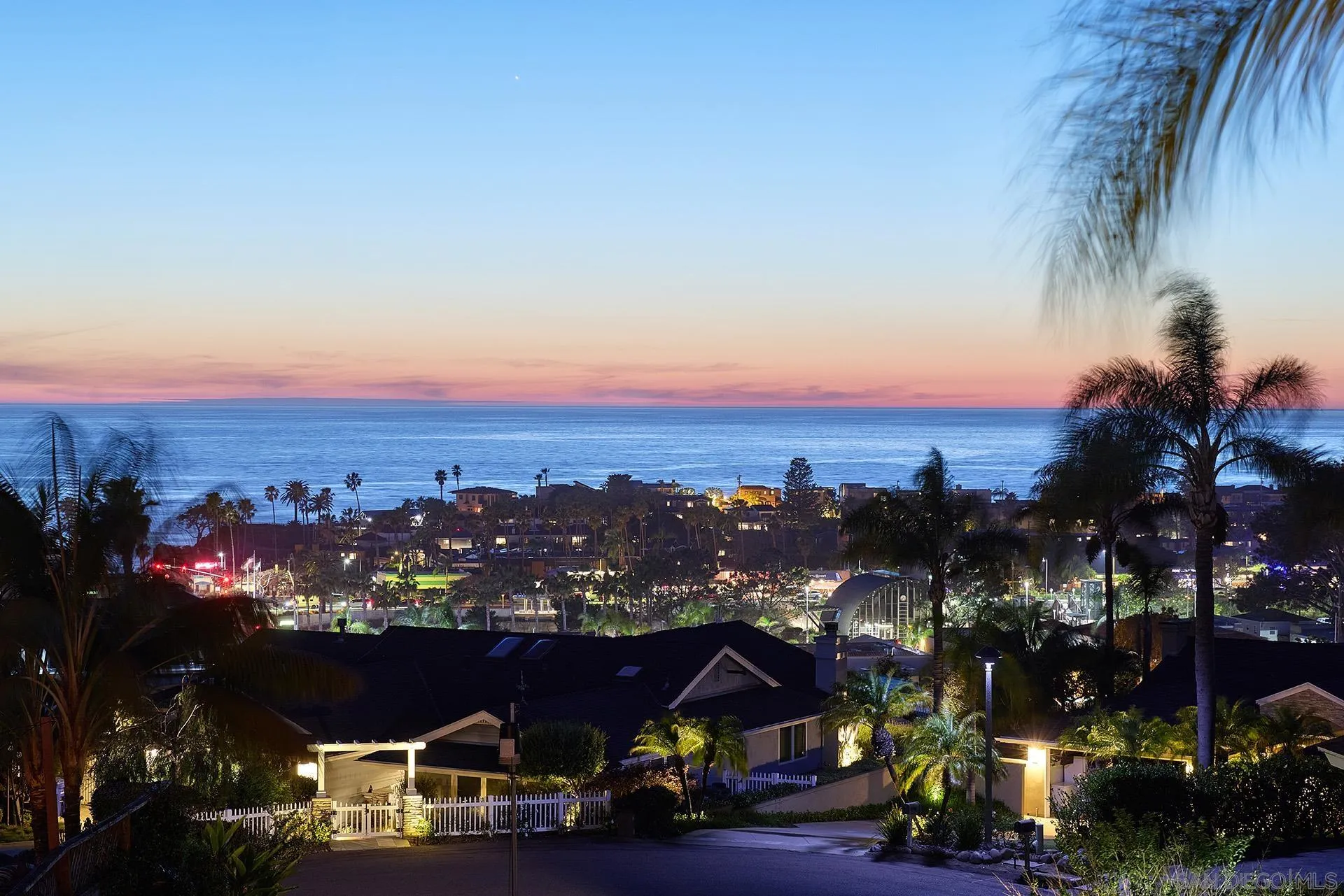 181 Nardo, Solana Beach, CA, 92075