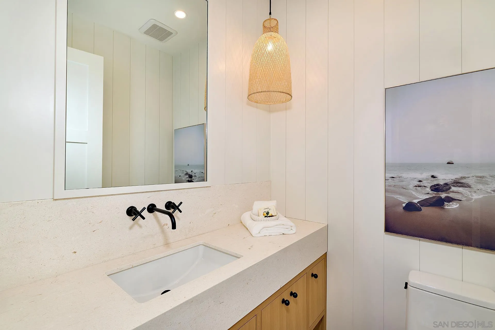 181 Nardo, Solana Beach, CA, 92075