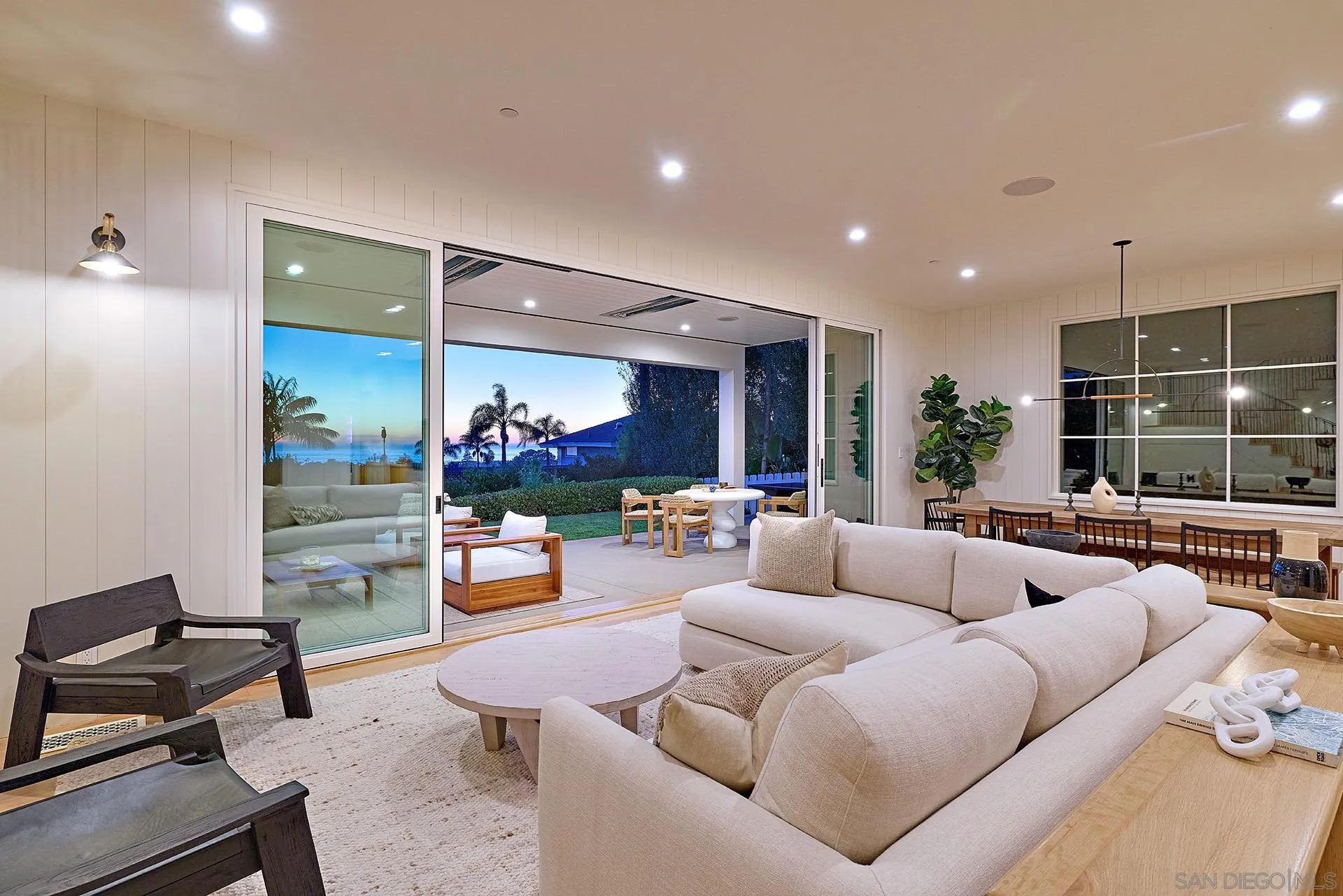 181 Nardo, Solana Beach, CA, 92075