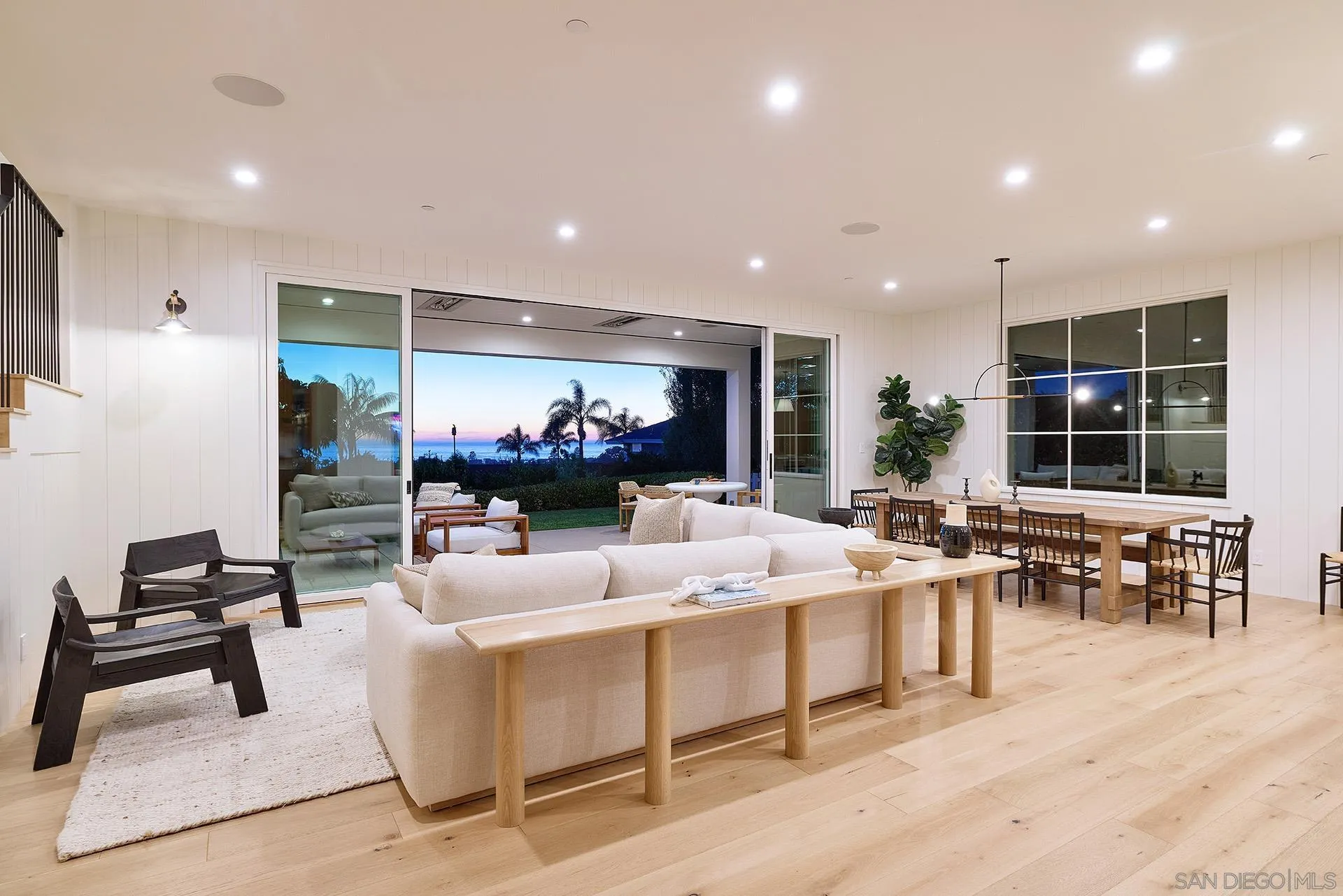 181 Nardo, Solana Beach, CA, 92075