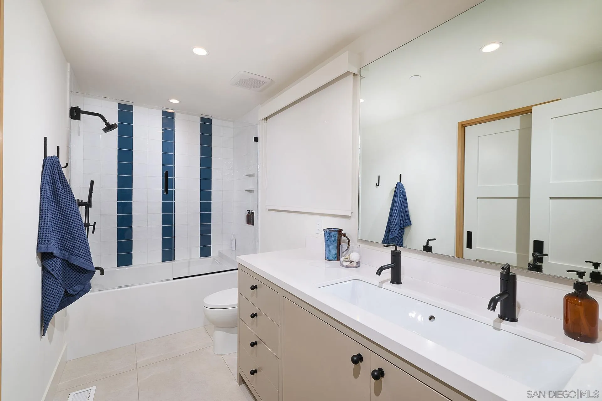 181 Nardo, Solana Beach, CA, 92075