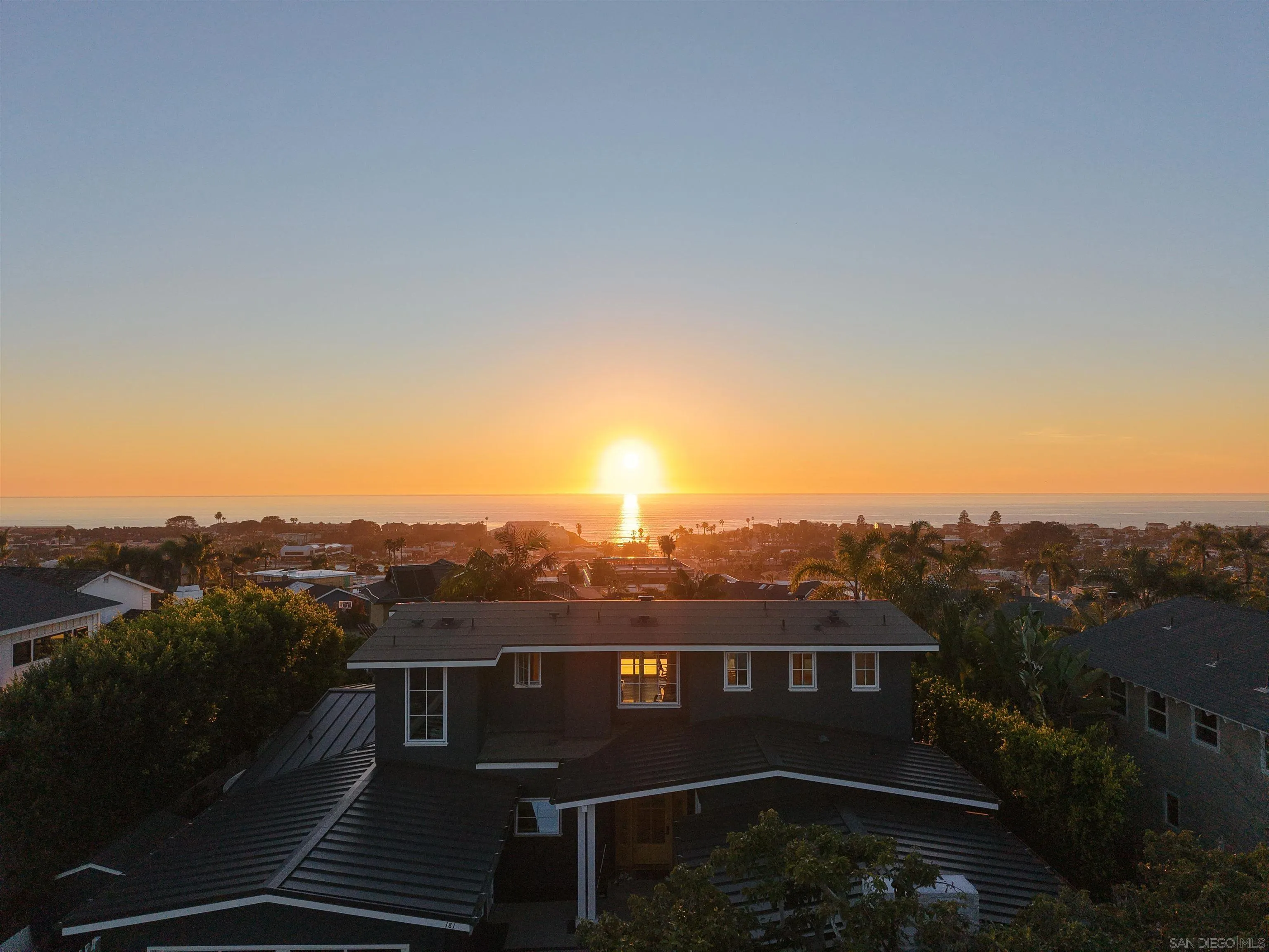 181 Nardo, Solana Beach, CA, 92075