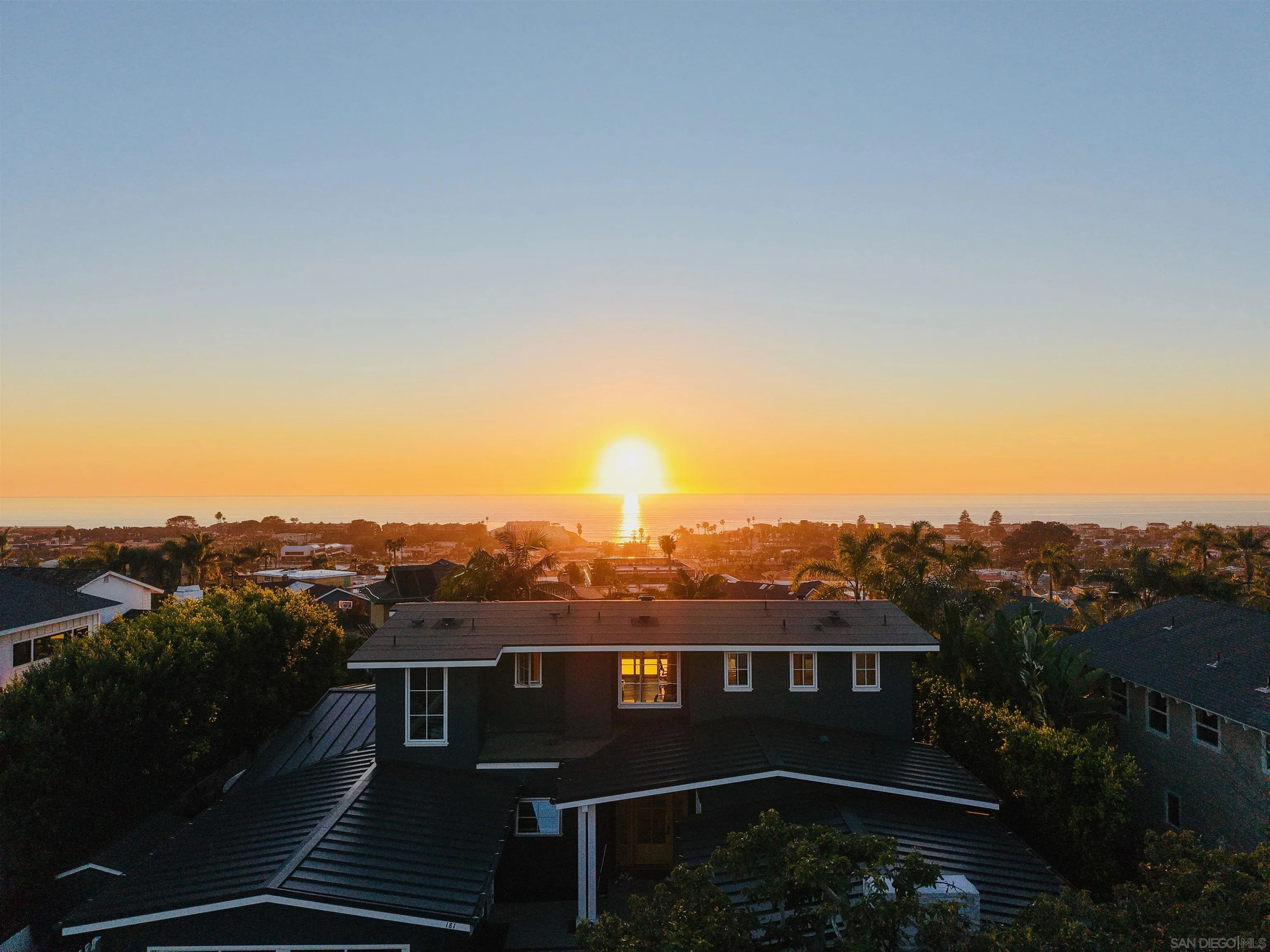 181 Nardo, Solana Beach, CA, 92075