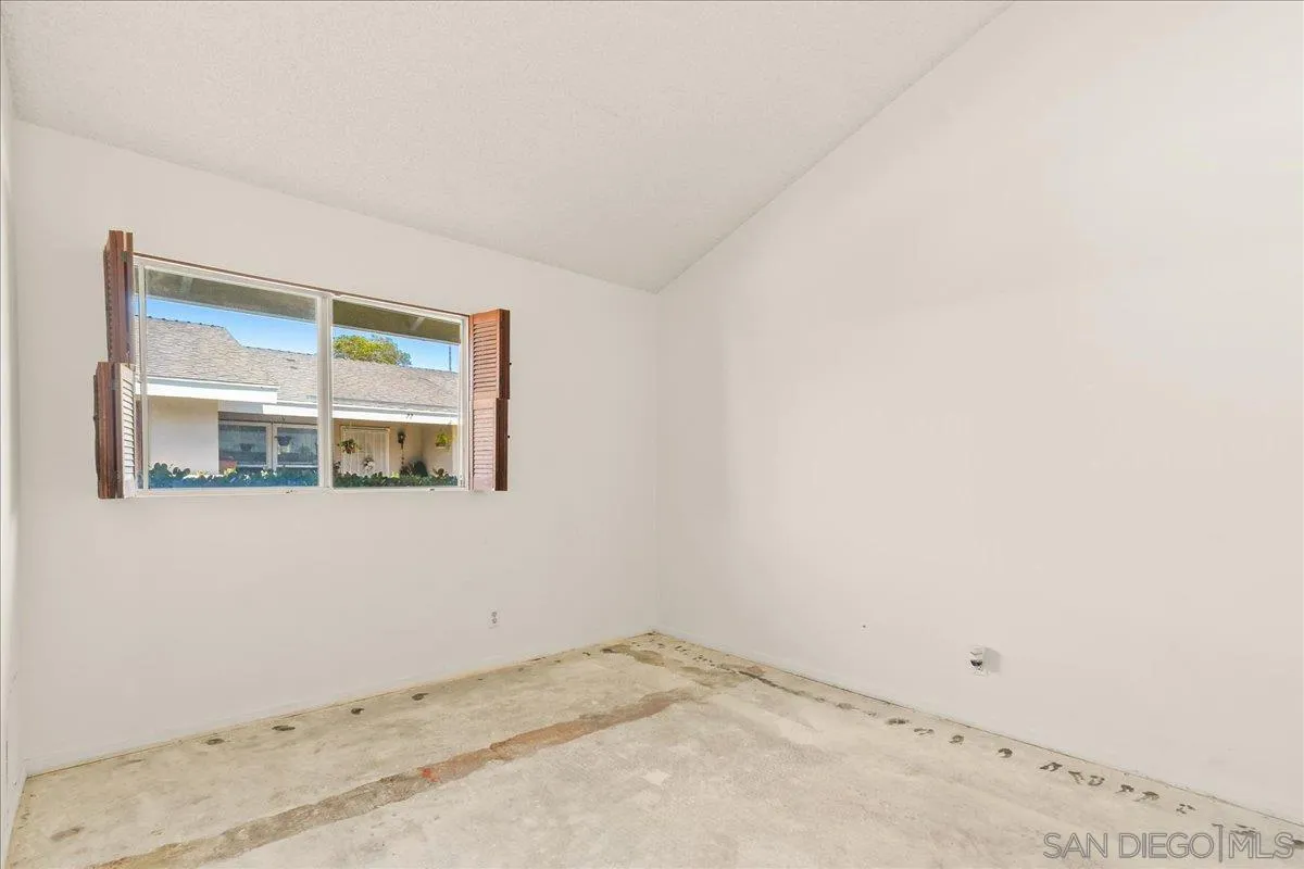 Photo #18: 260006726 Listing: Photo #18