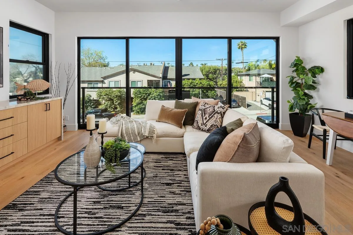 Photo #13: 260006729 Listing: Photo #13