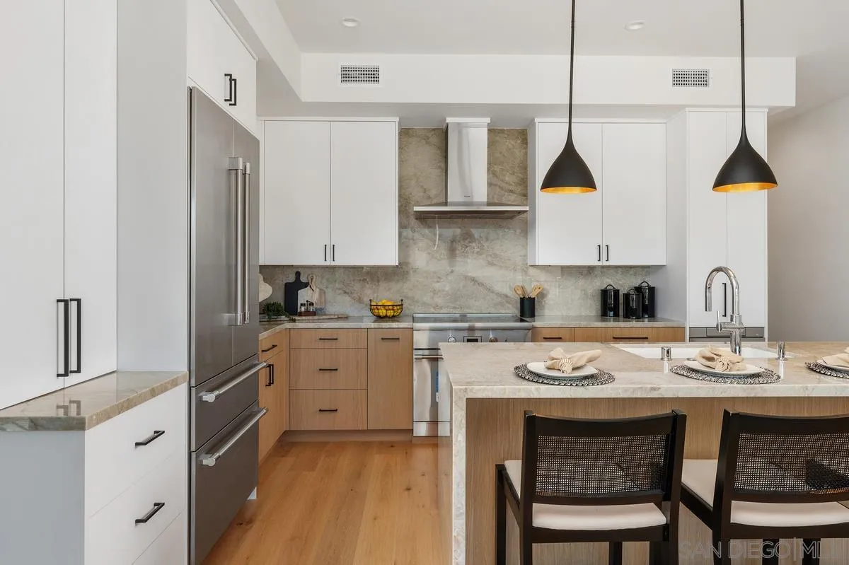 Photo #8: 260006729 Listing: Photo #8