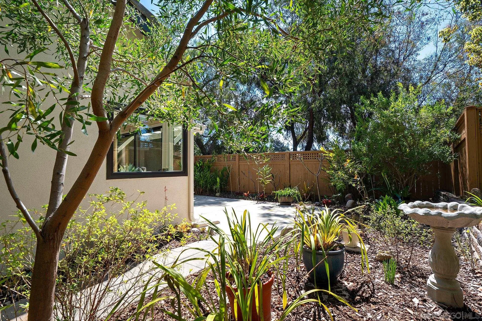 Photo #36: 260006730 Listing: Photo #36