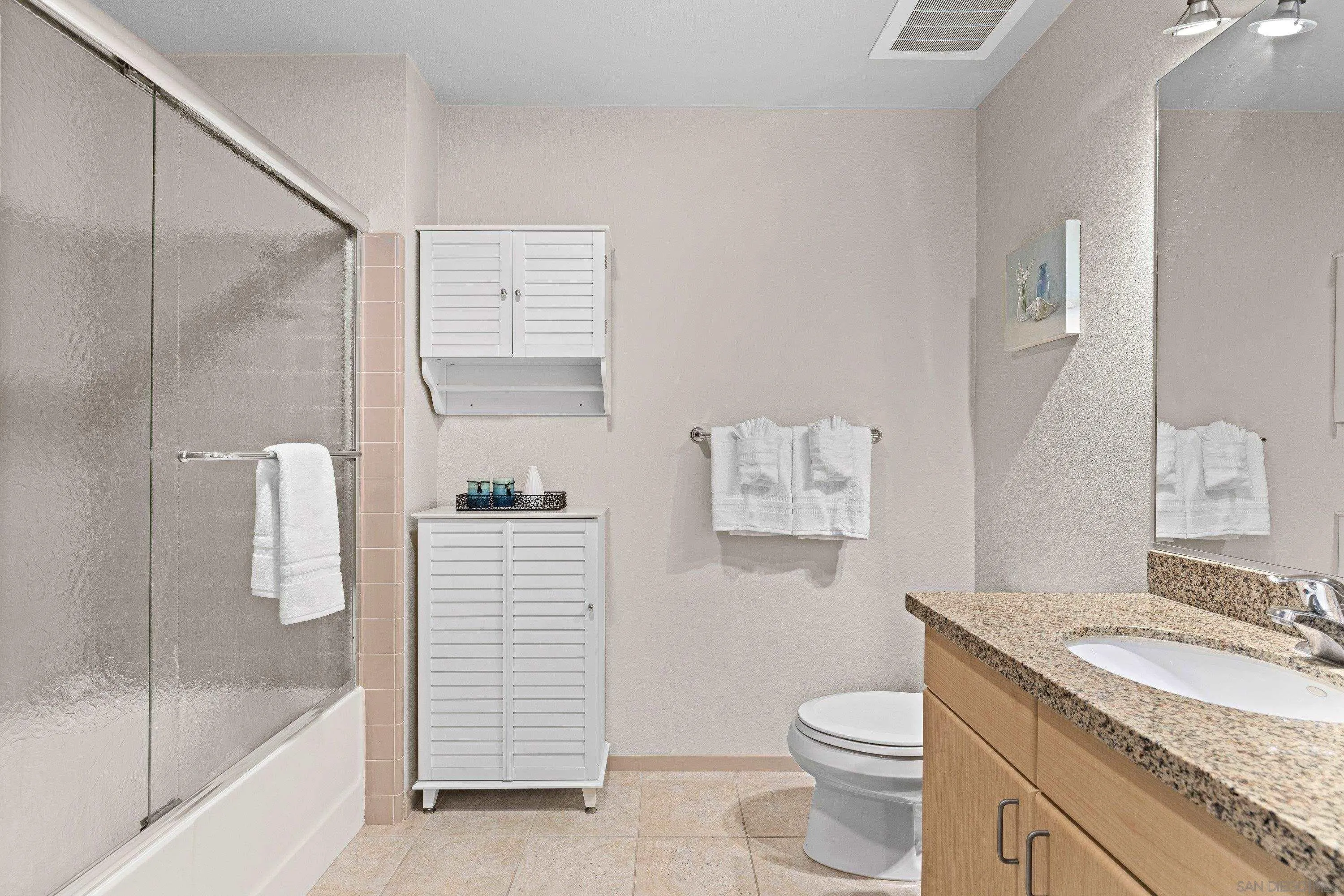 Photo #12: 260006734 Listing: Photo #12